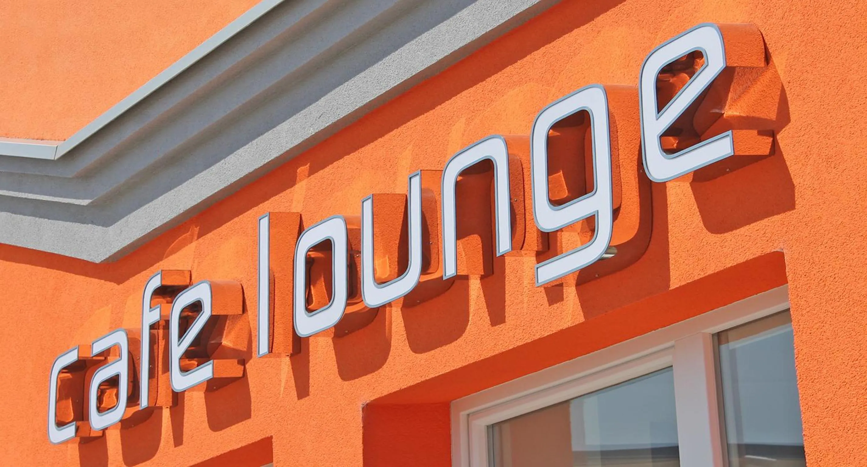 Lounge or bar in WinRooms "hotel&apartments"