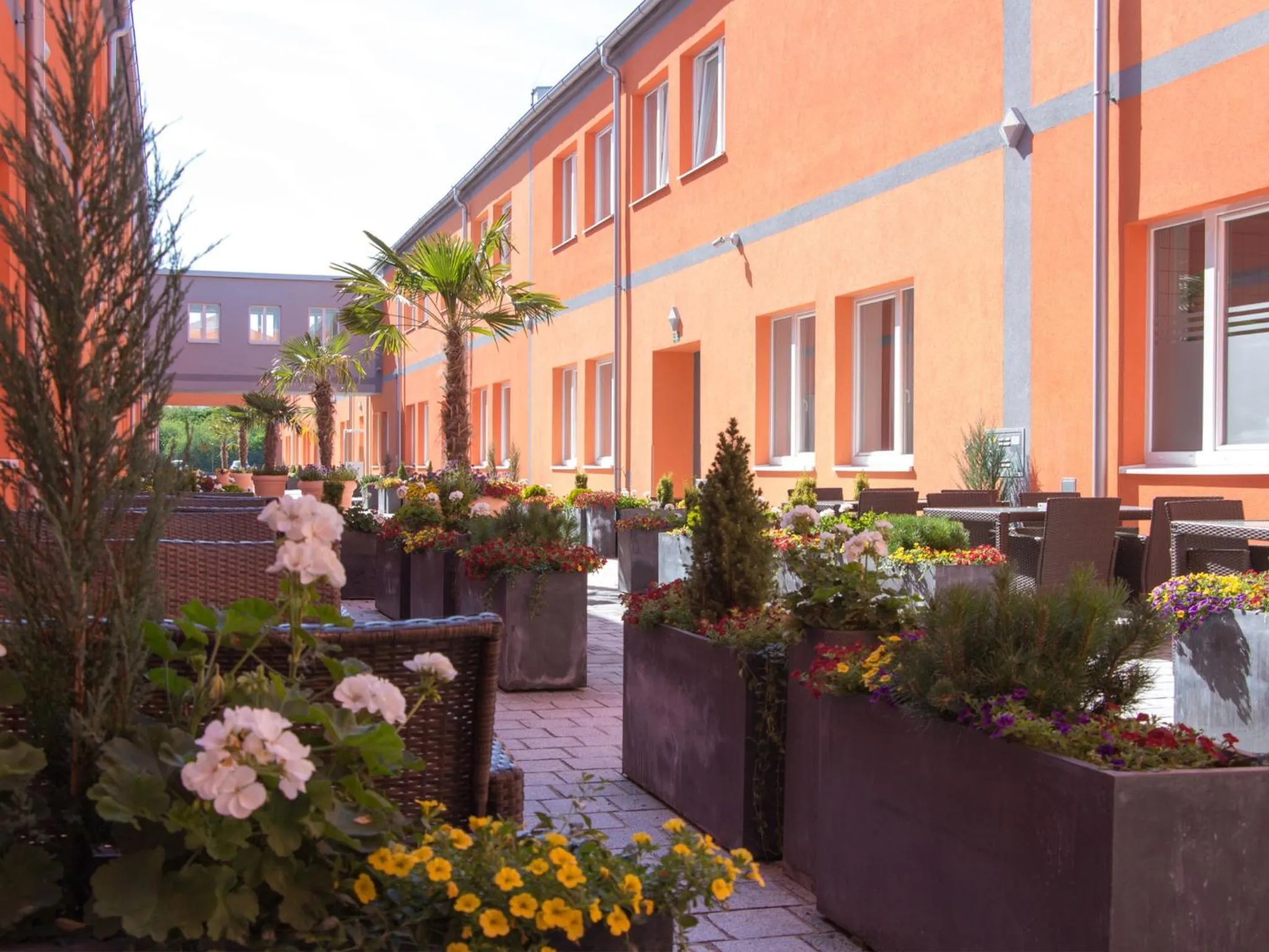 Patio in WinRooms "hotel&apartments"