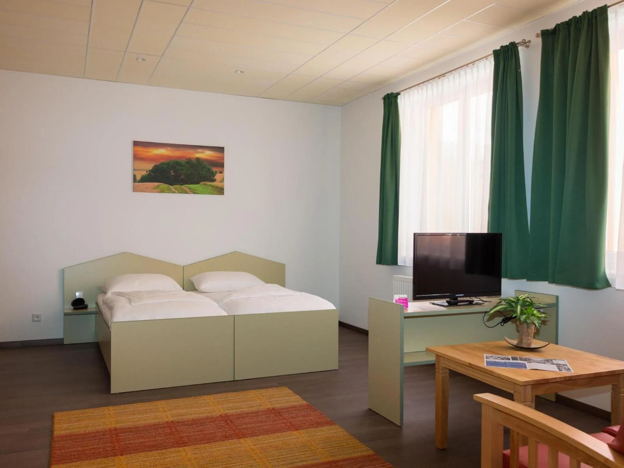 Photo of the whole room, Bed in WinRooms "hotel&apartments"