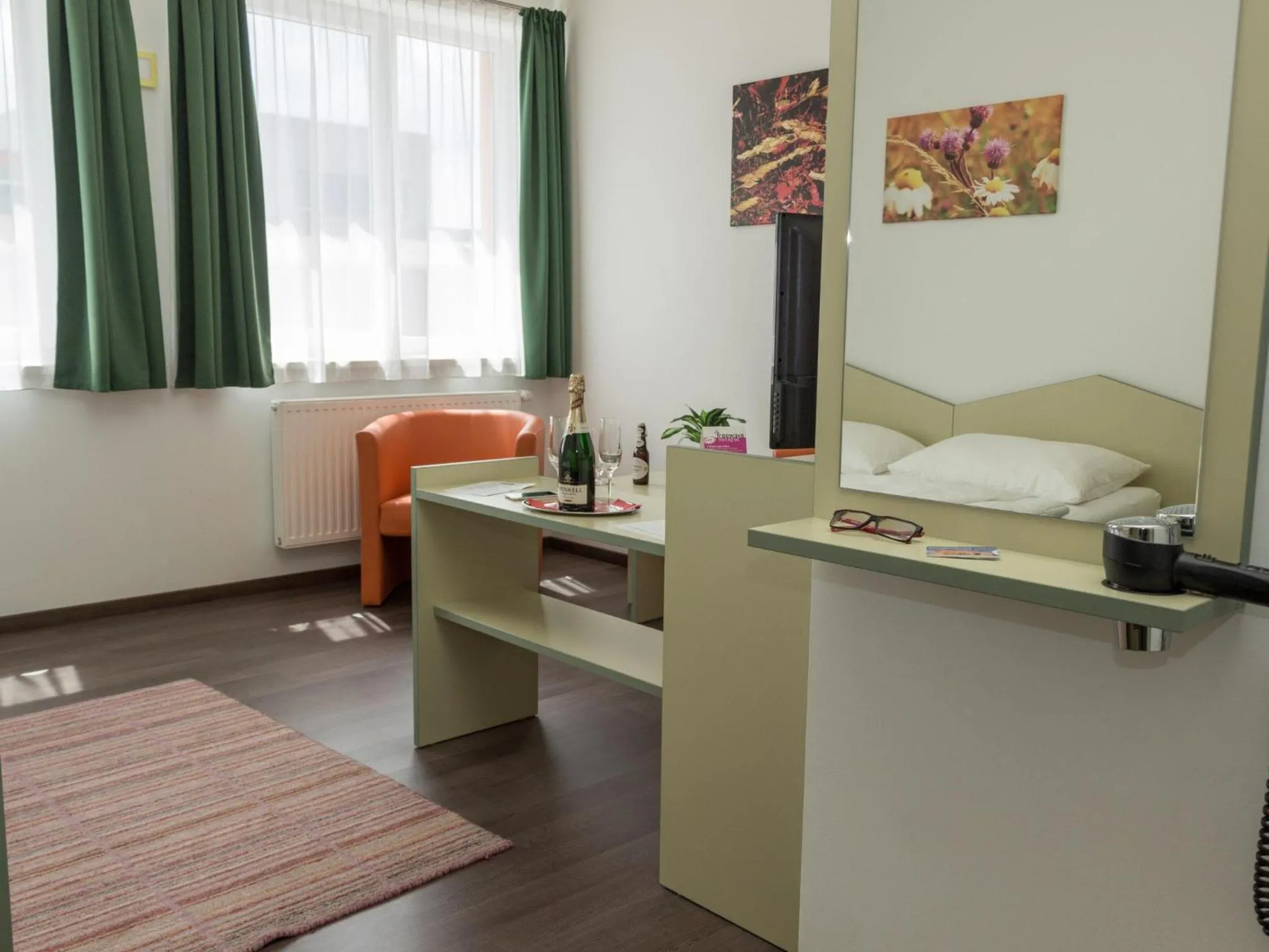 Decorative detail in WinRooms "hotel&apartments"