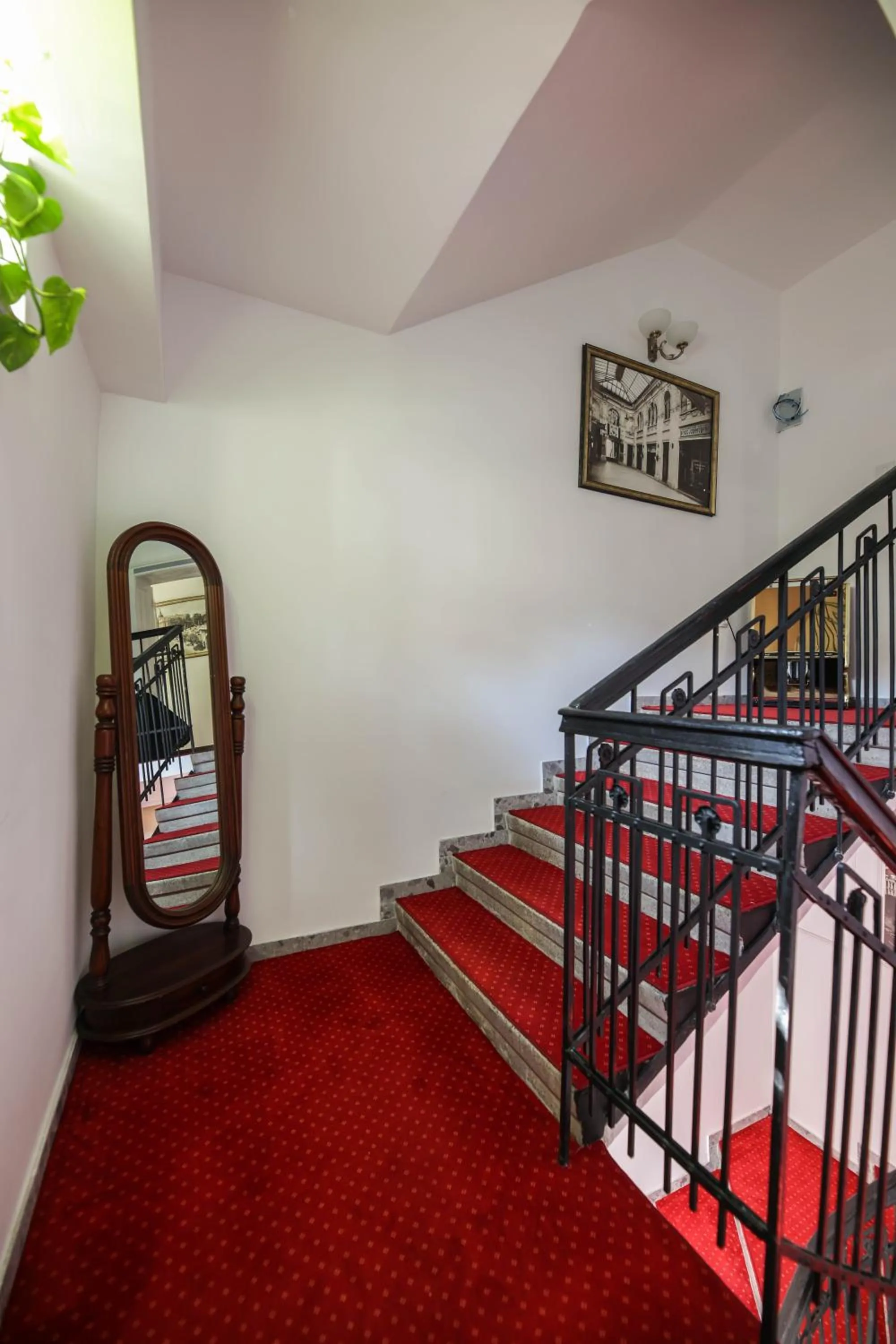 Property building in Villa 1927