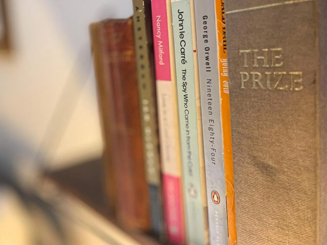 Living room in Walpole Bay 2 bed Stunning Garden Apt By Adliv