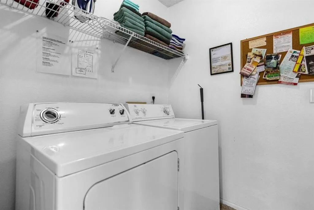 2974 Viscount Villa 3bed+ Pool&Spa