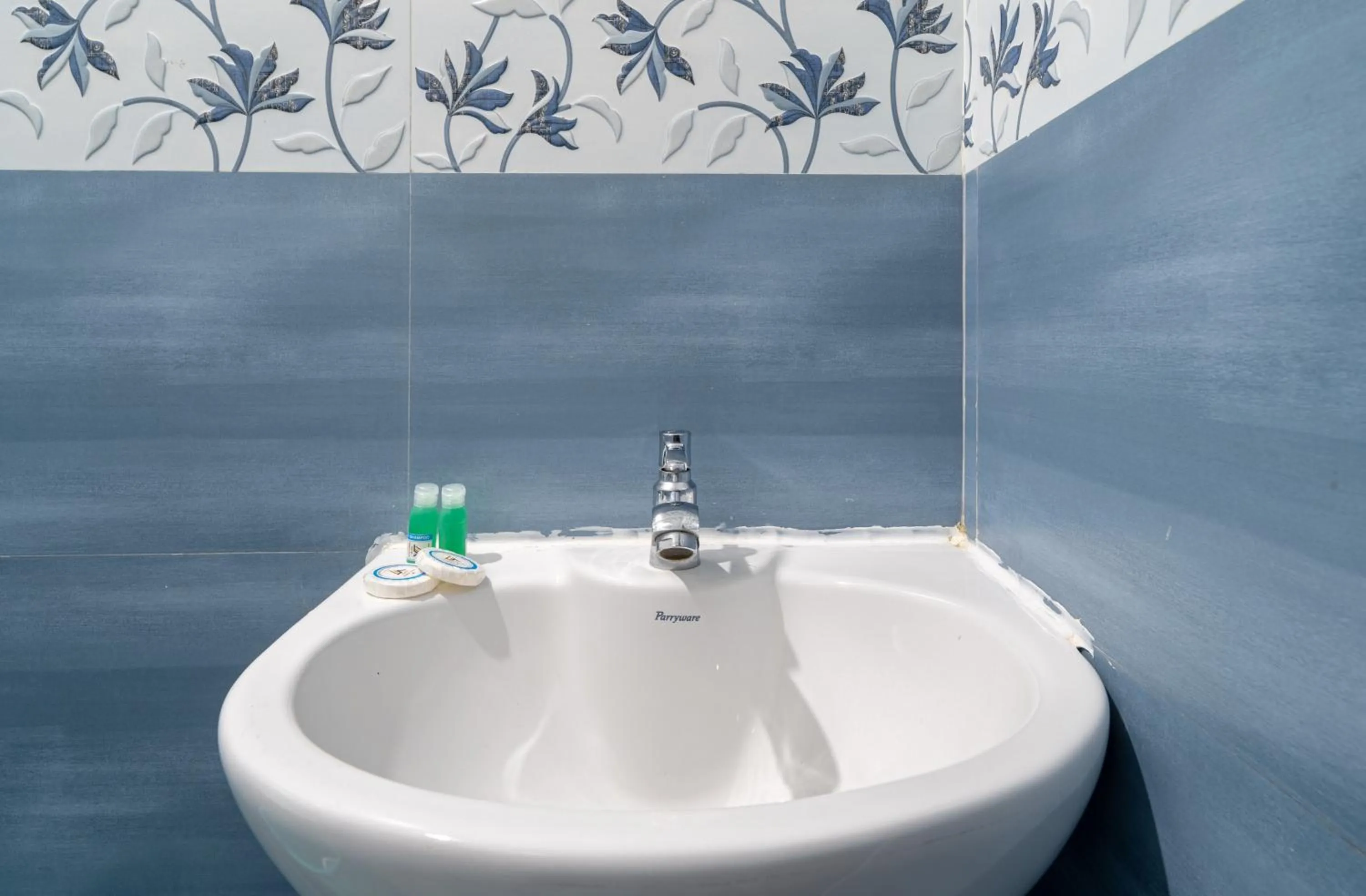 Bathroom in Pondy Stay