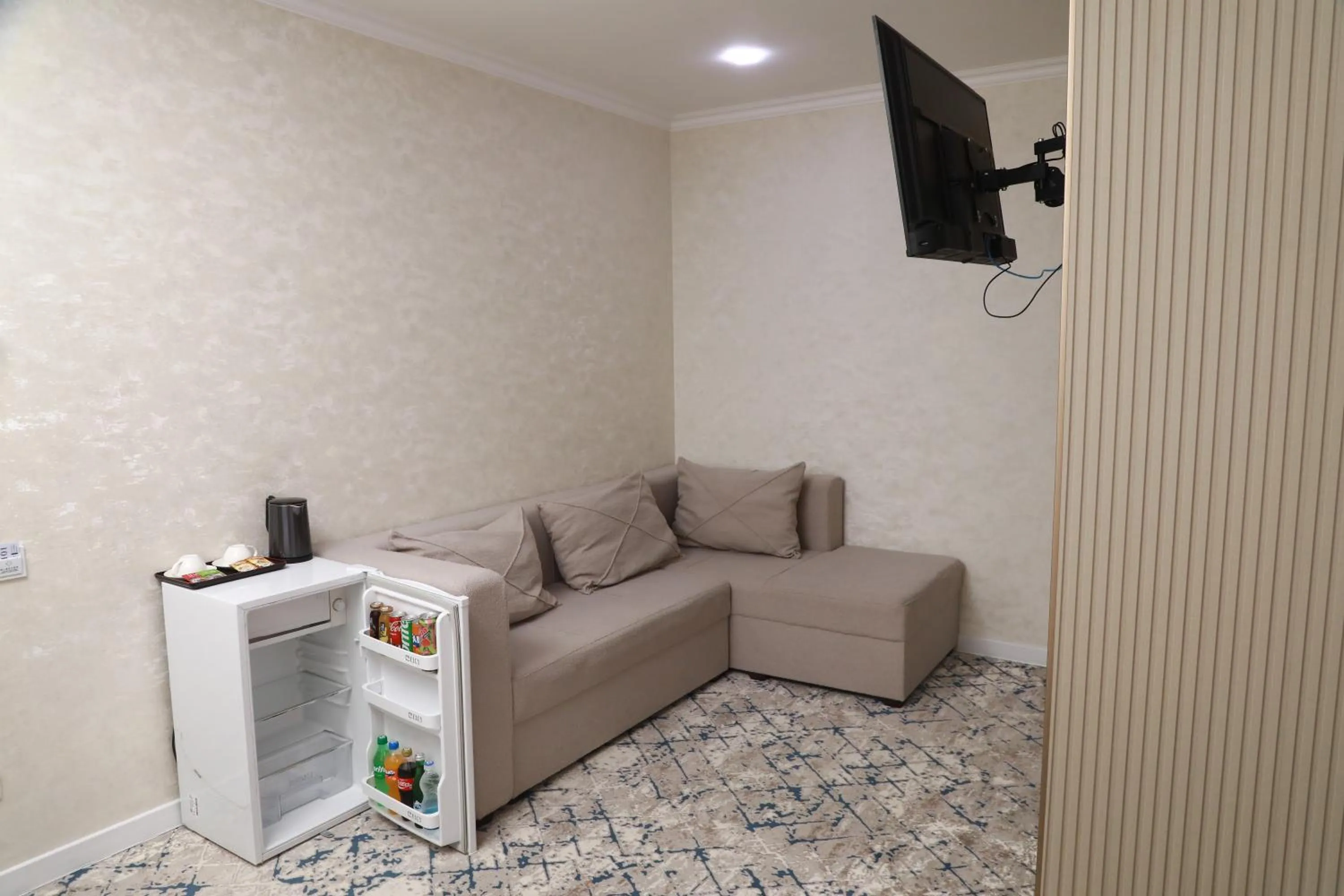 minibar in Sharq hotel