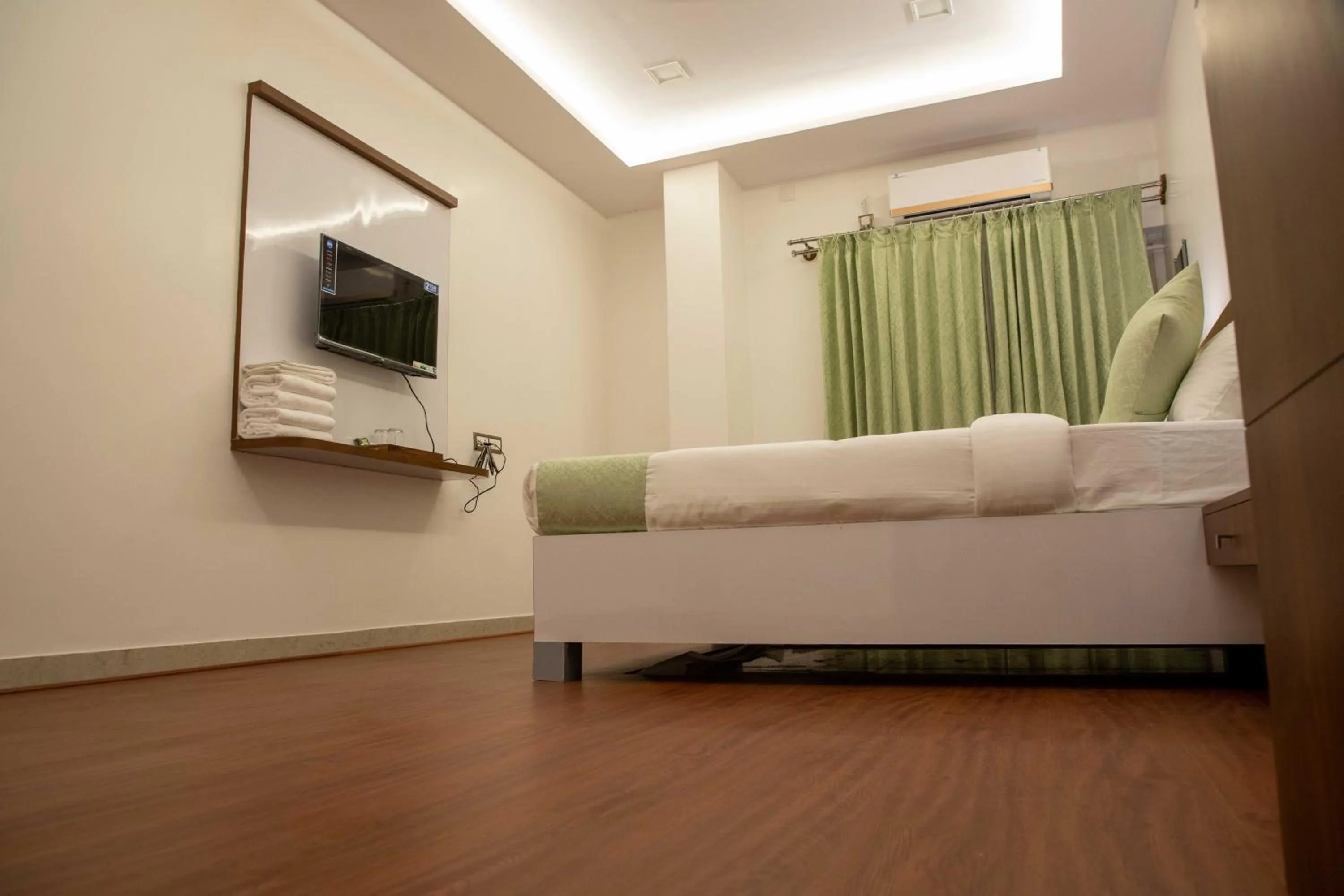 Bed in PVR Suites off Bannerghatta Road