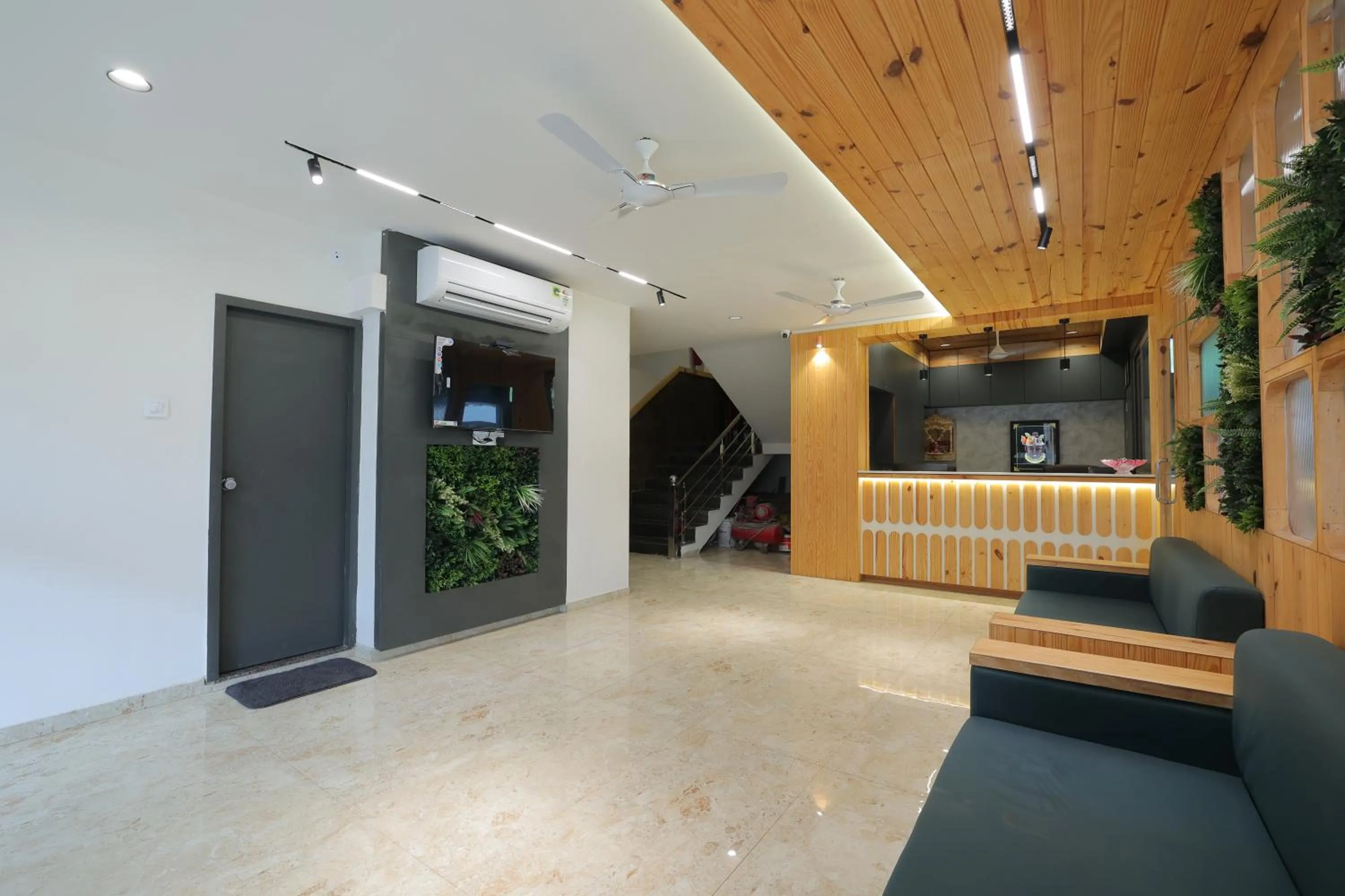 Seating area in Hotel Shayan Inn