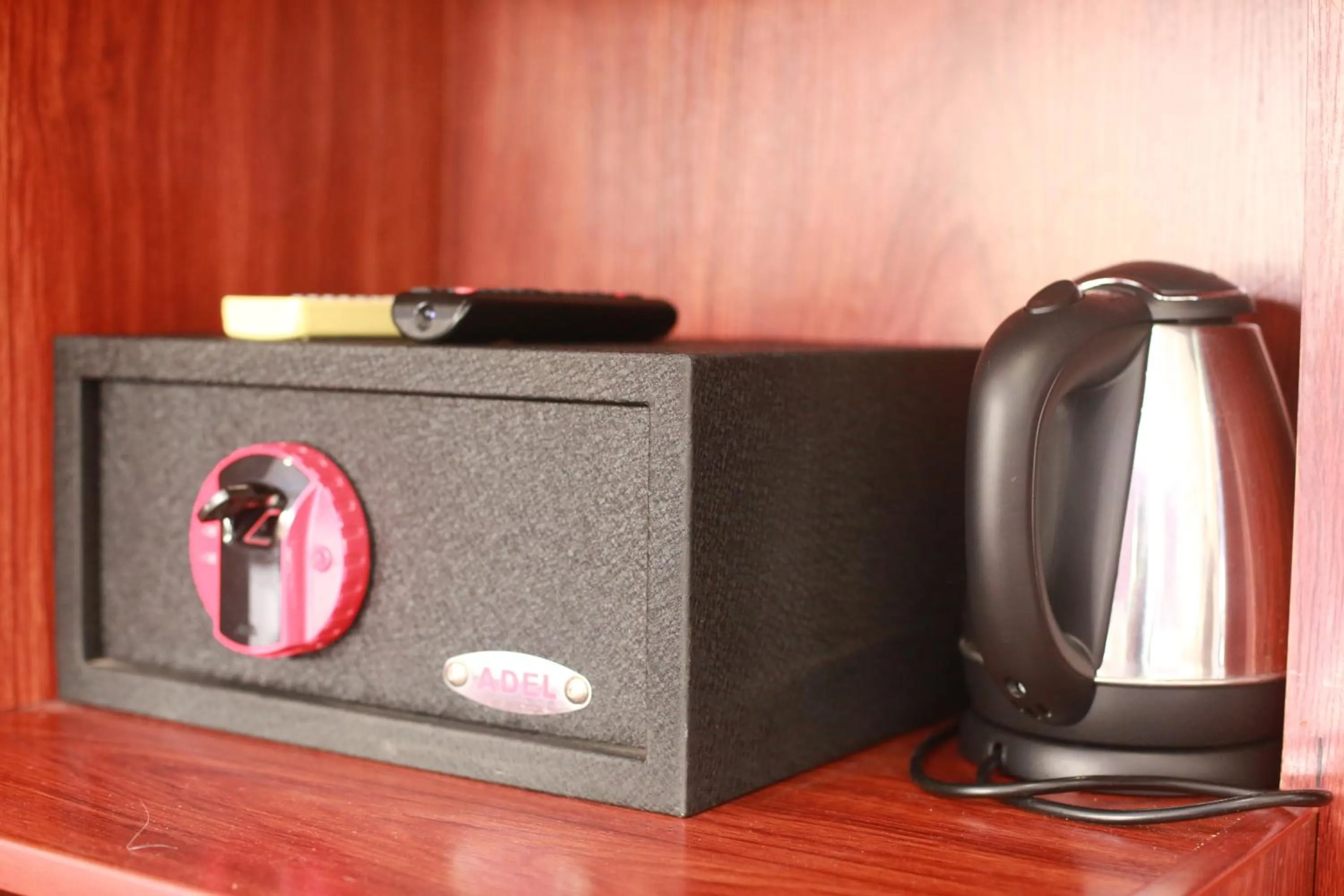 Coffee/tea facilities in Garden Resort