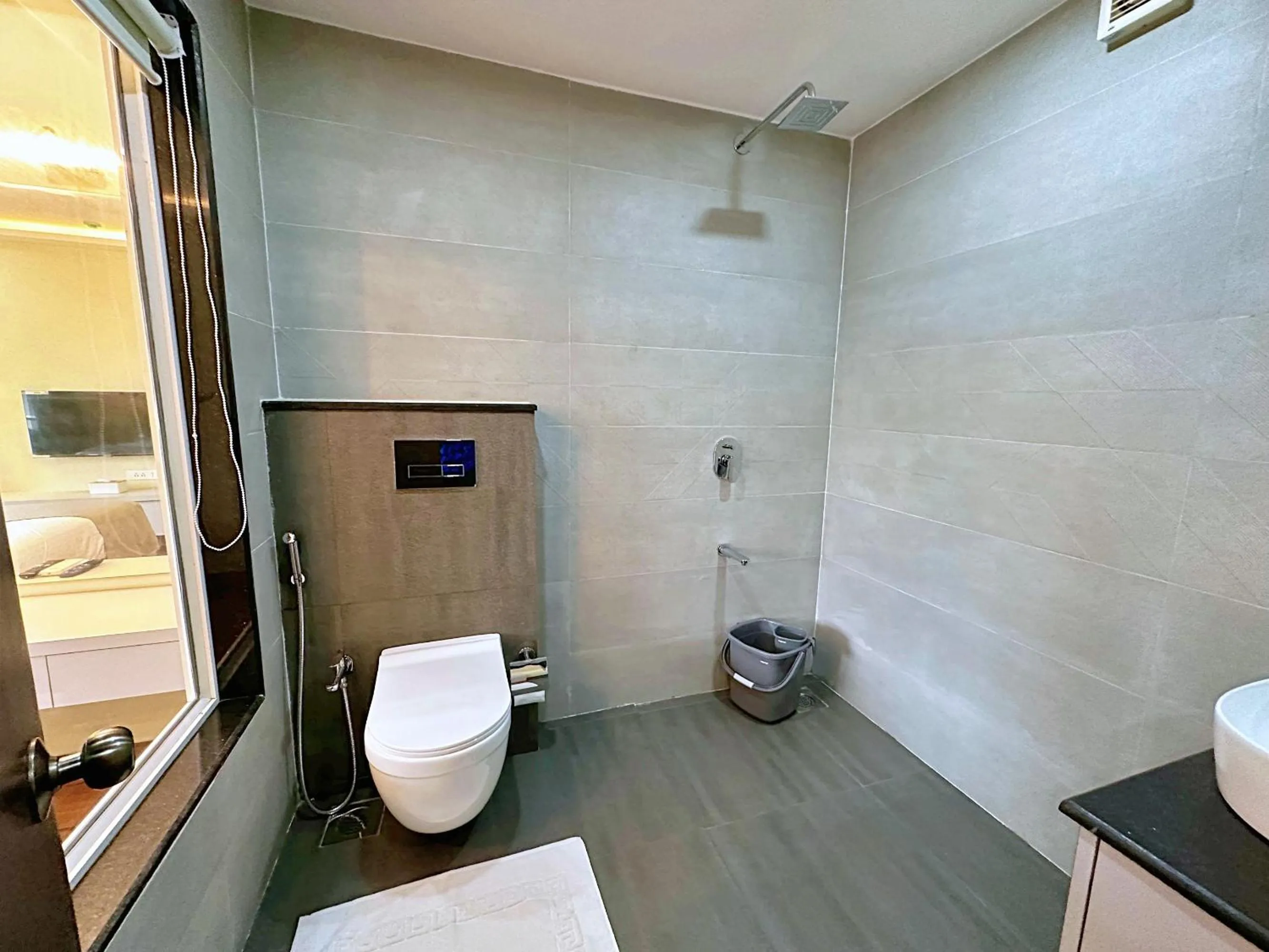 Bathroom in La baga Beach Hotel