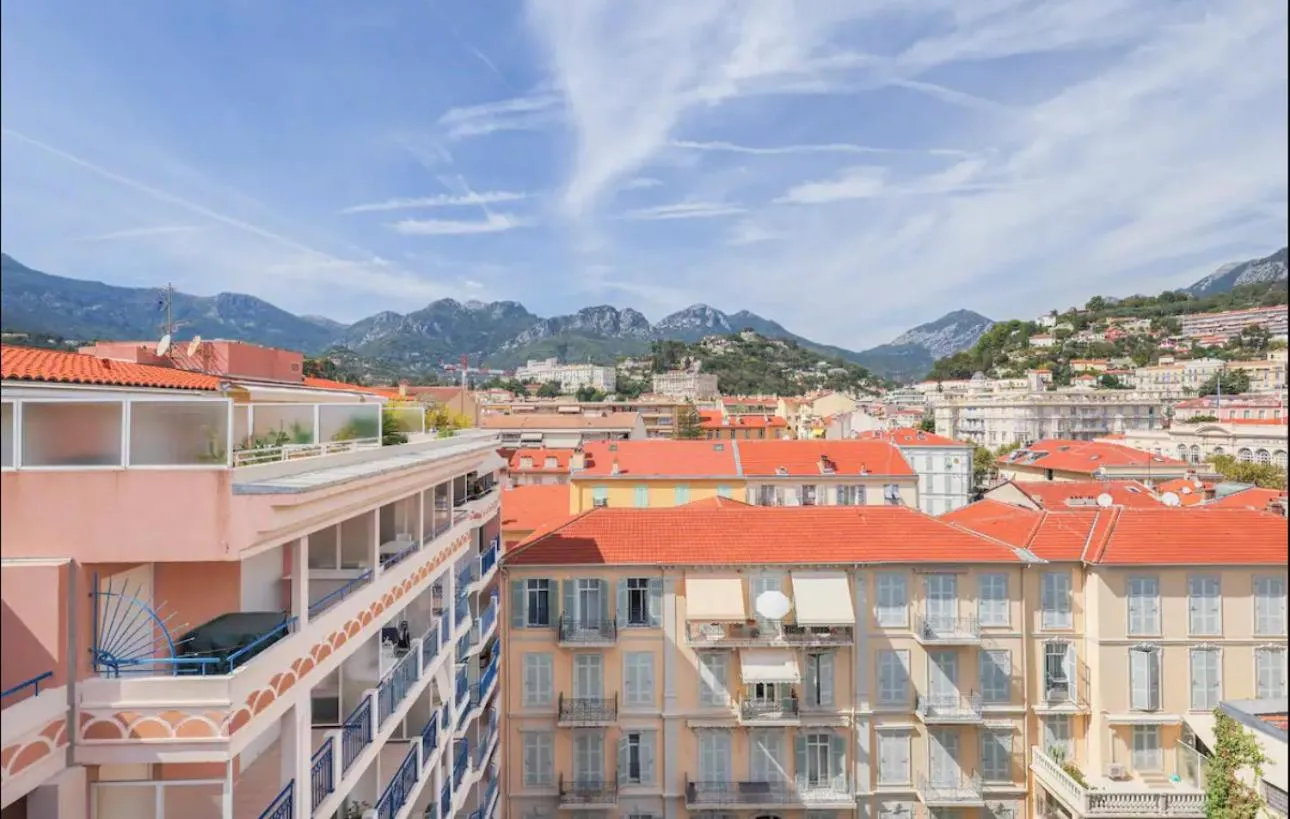 2P - terrasse - parking - plage