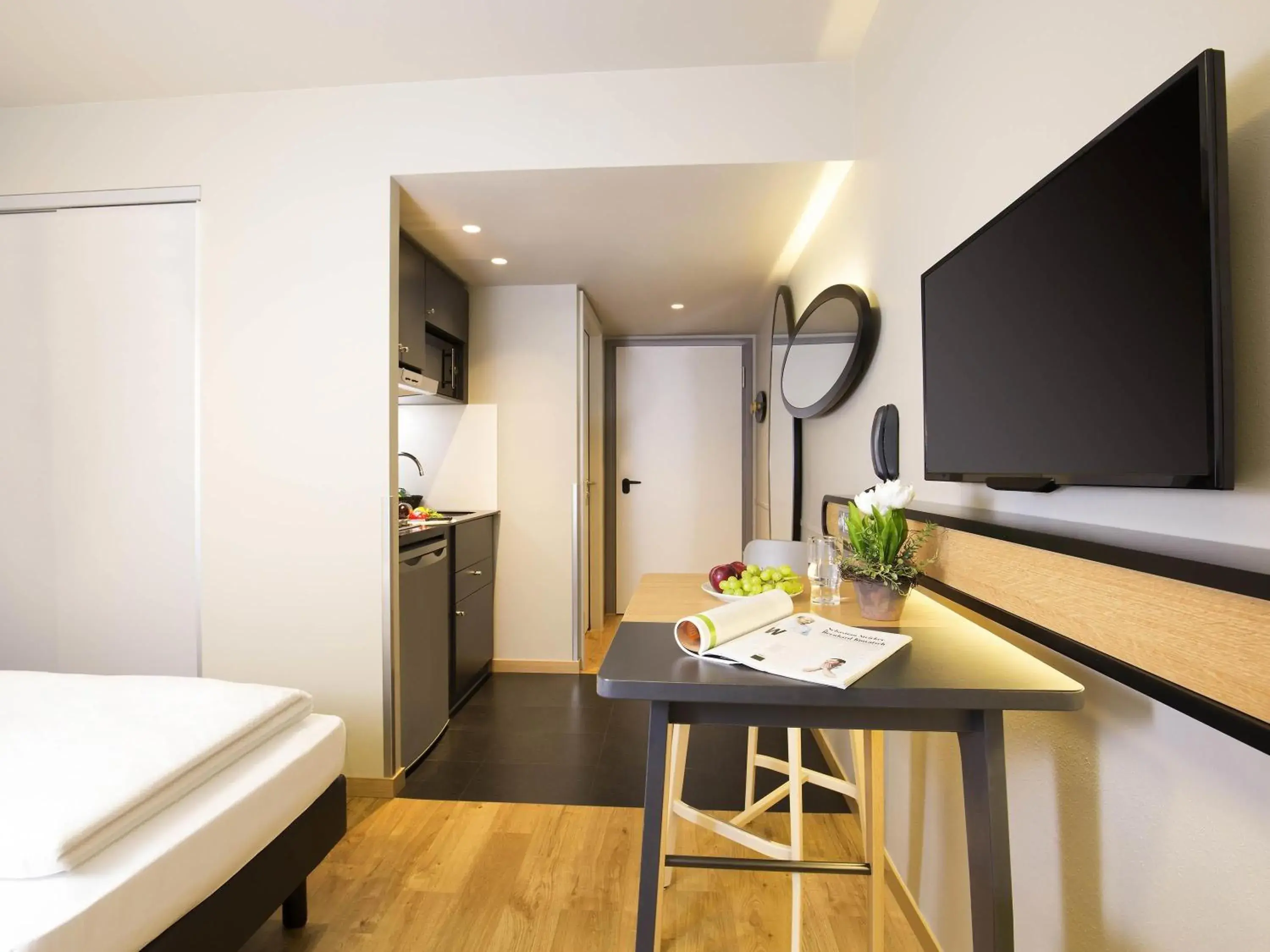 Bedroom, Bed in Aparthotel Adagio access München City Olympiapark Bedroom, Bed in Aparthotel Adagio access München City Olympiapark