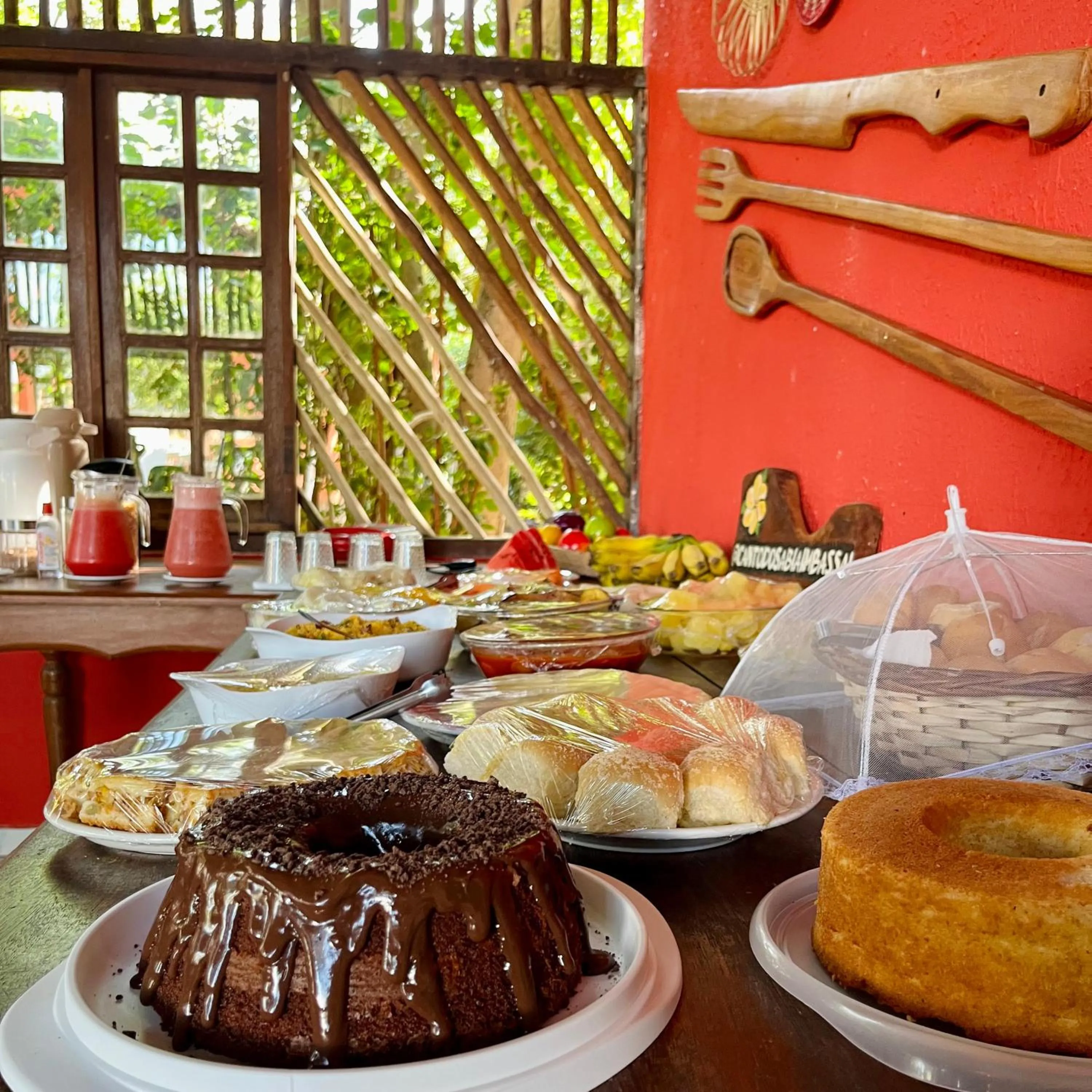 Food and drinks in Pousada Canto do sabiá Imbassaí