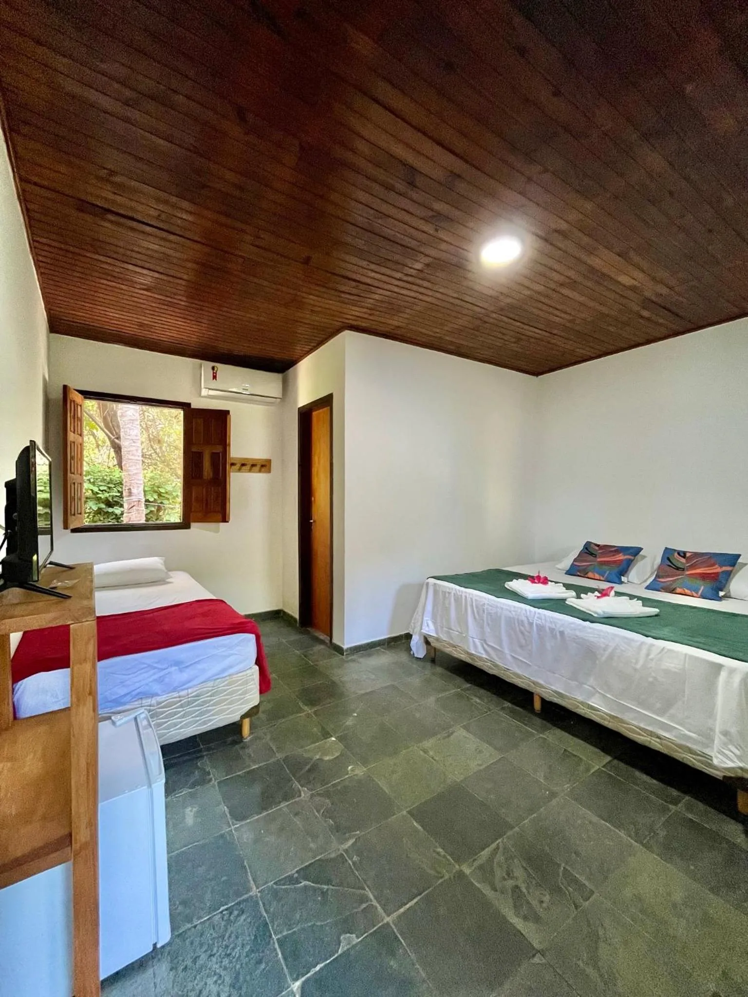 Bedroom, Bed in Pousada Canto do sabiá Imbassaí