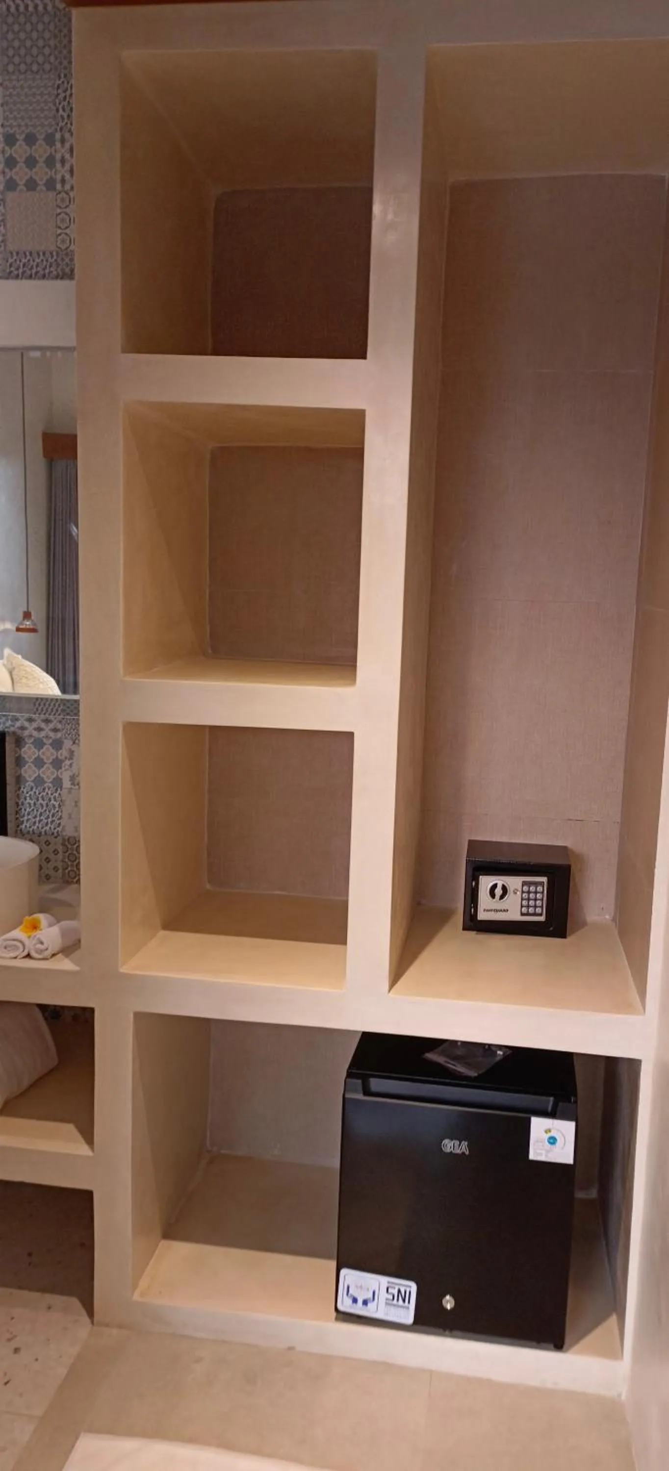 safe in FULLMOON CANGGU Nelayan