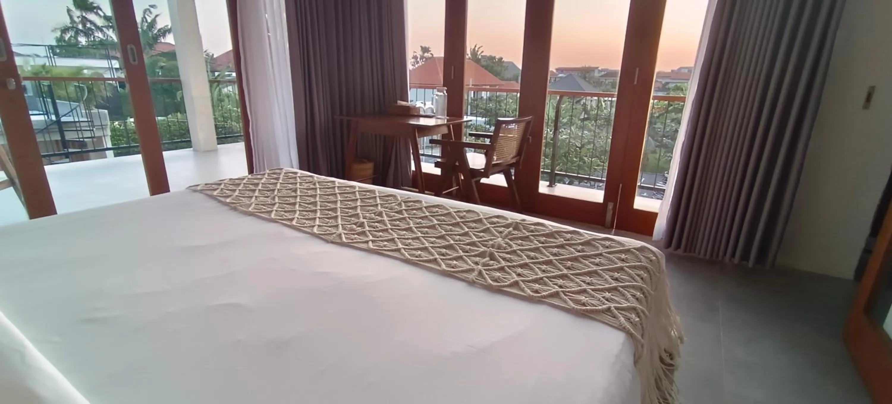 Bed in FULLMOON CANGGU Nelayan