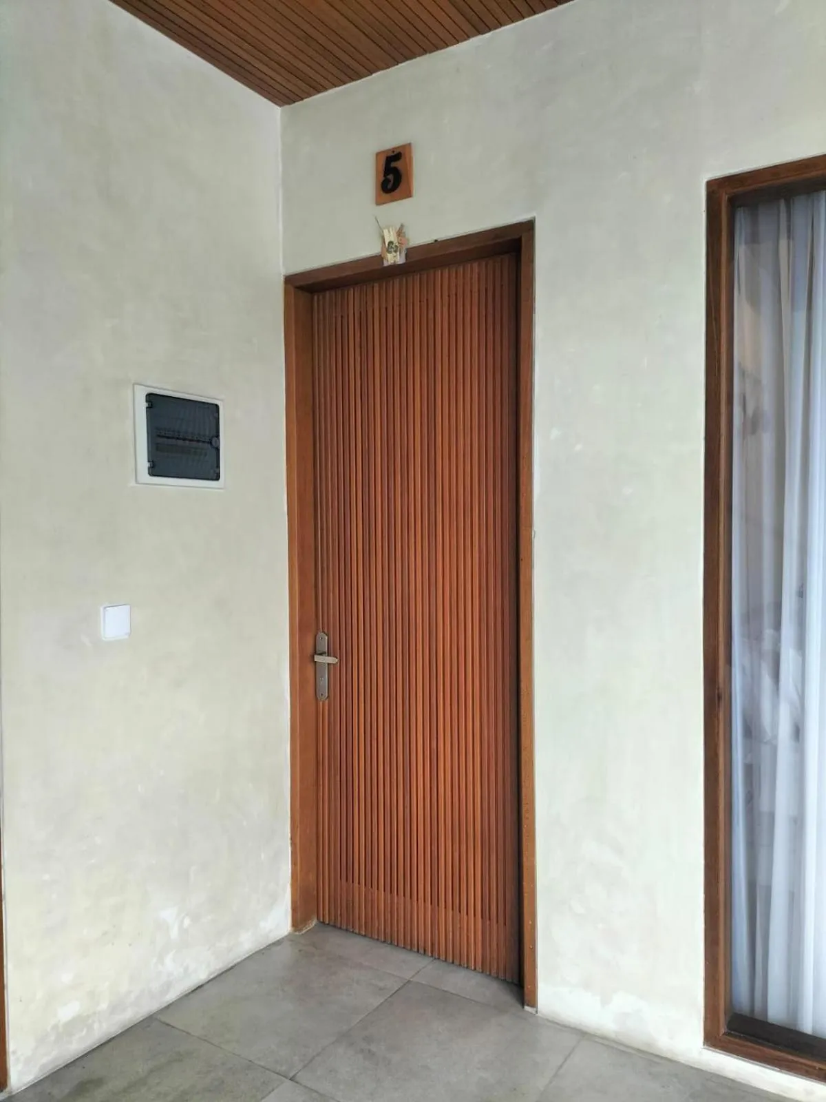 FULLMOON CANGGU Nelayan