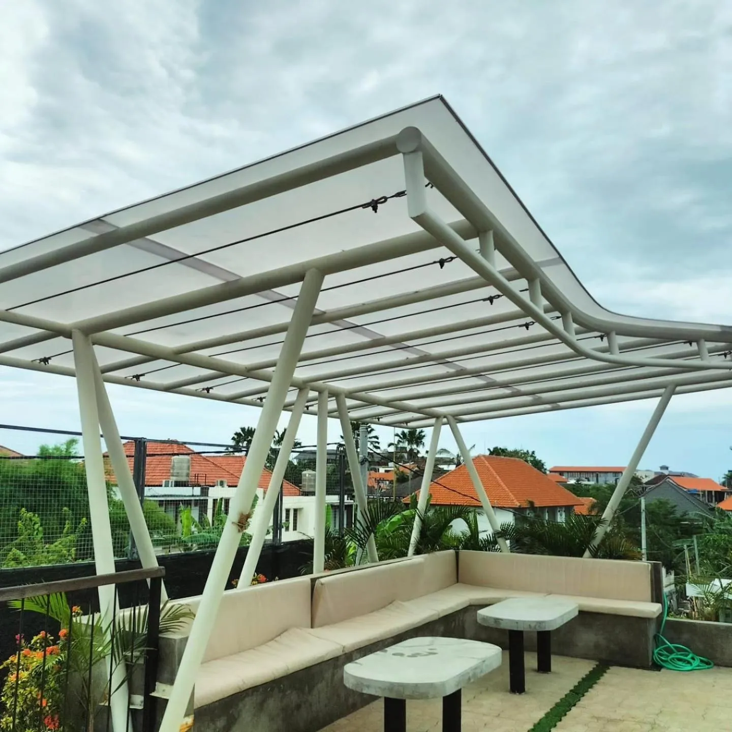 FULLMOON CANGGU Nelayan