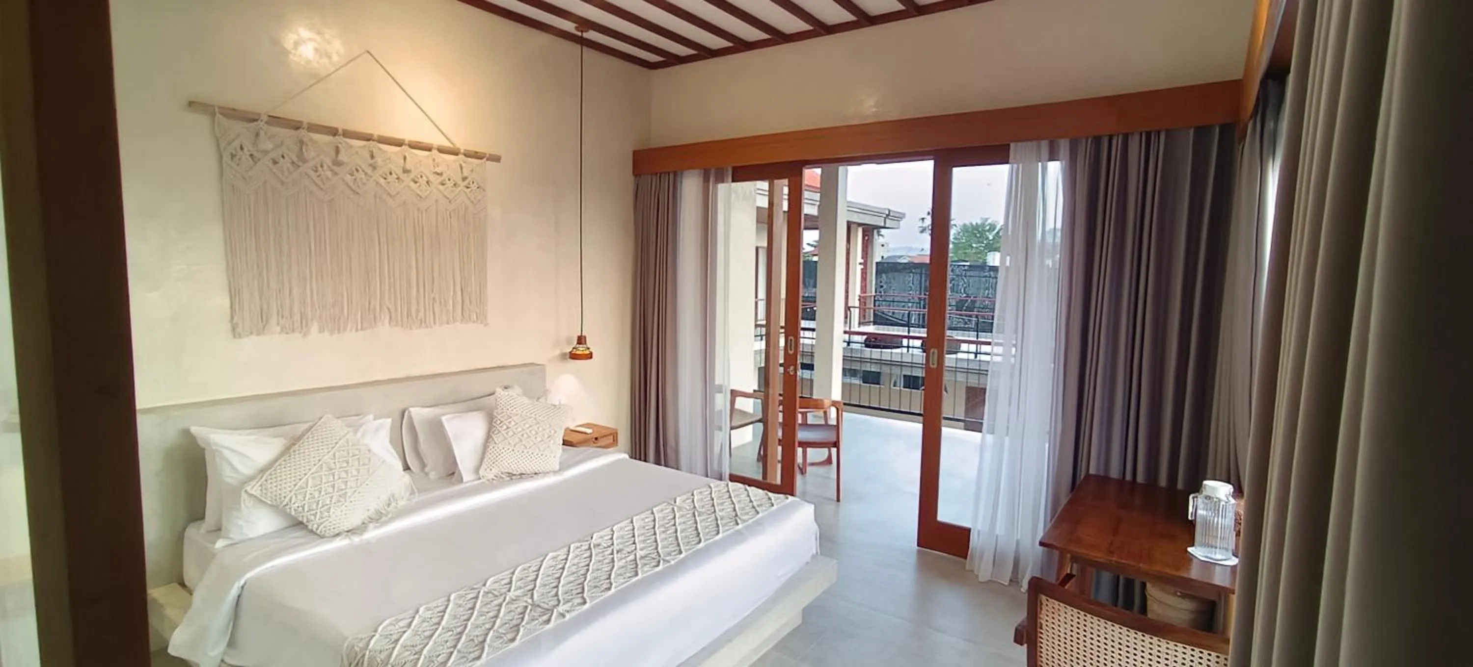 Bed in FULLMOON CANGGU Nelayan