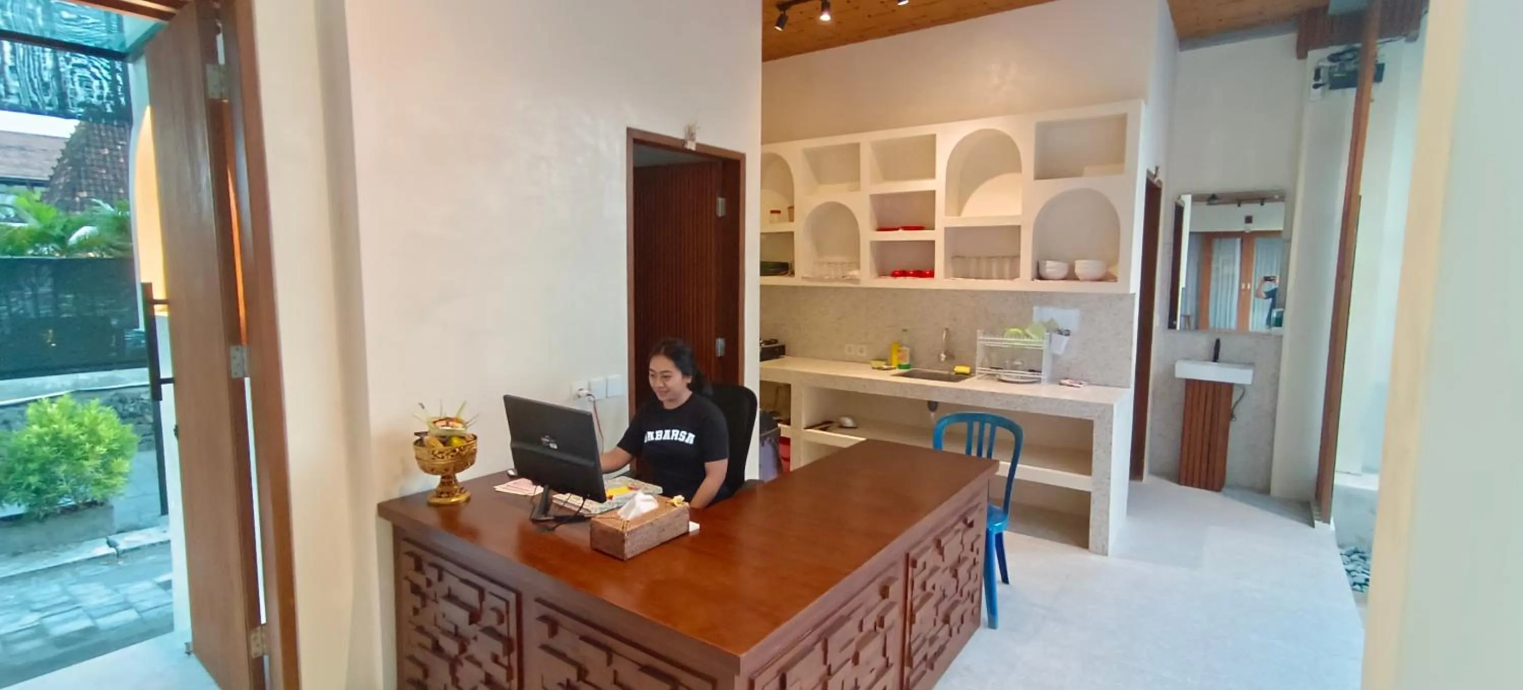 Lobby or reception in FULLMOON CANGGU Nelayan