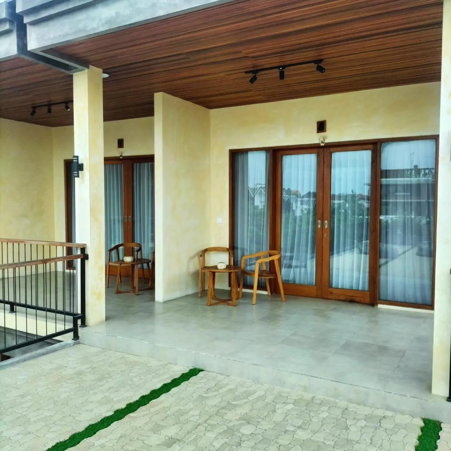 FULLMOON CANGGU Nelayan