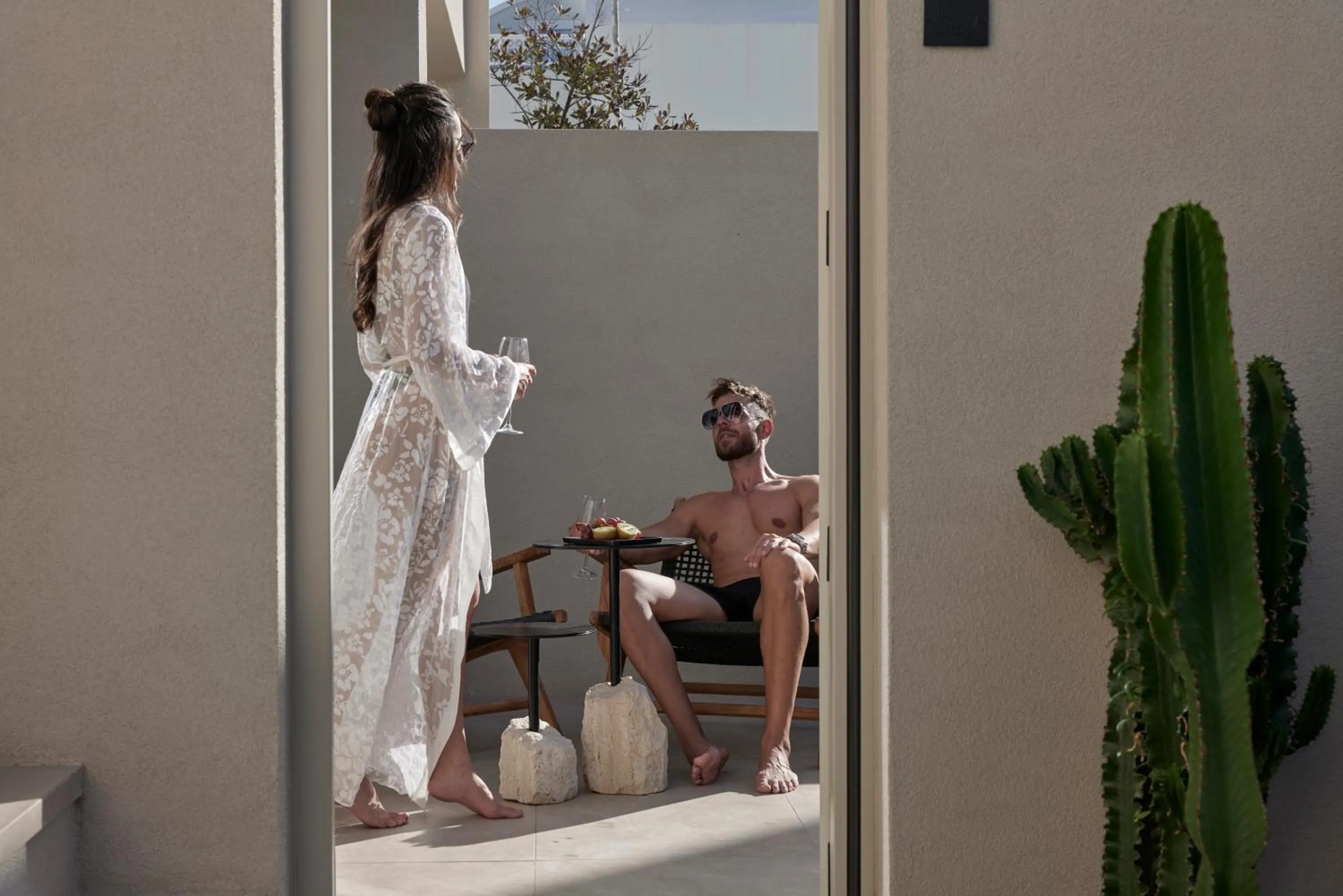 Day in Alaso Design Suites