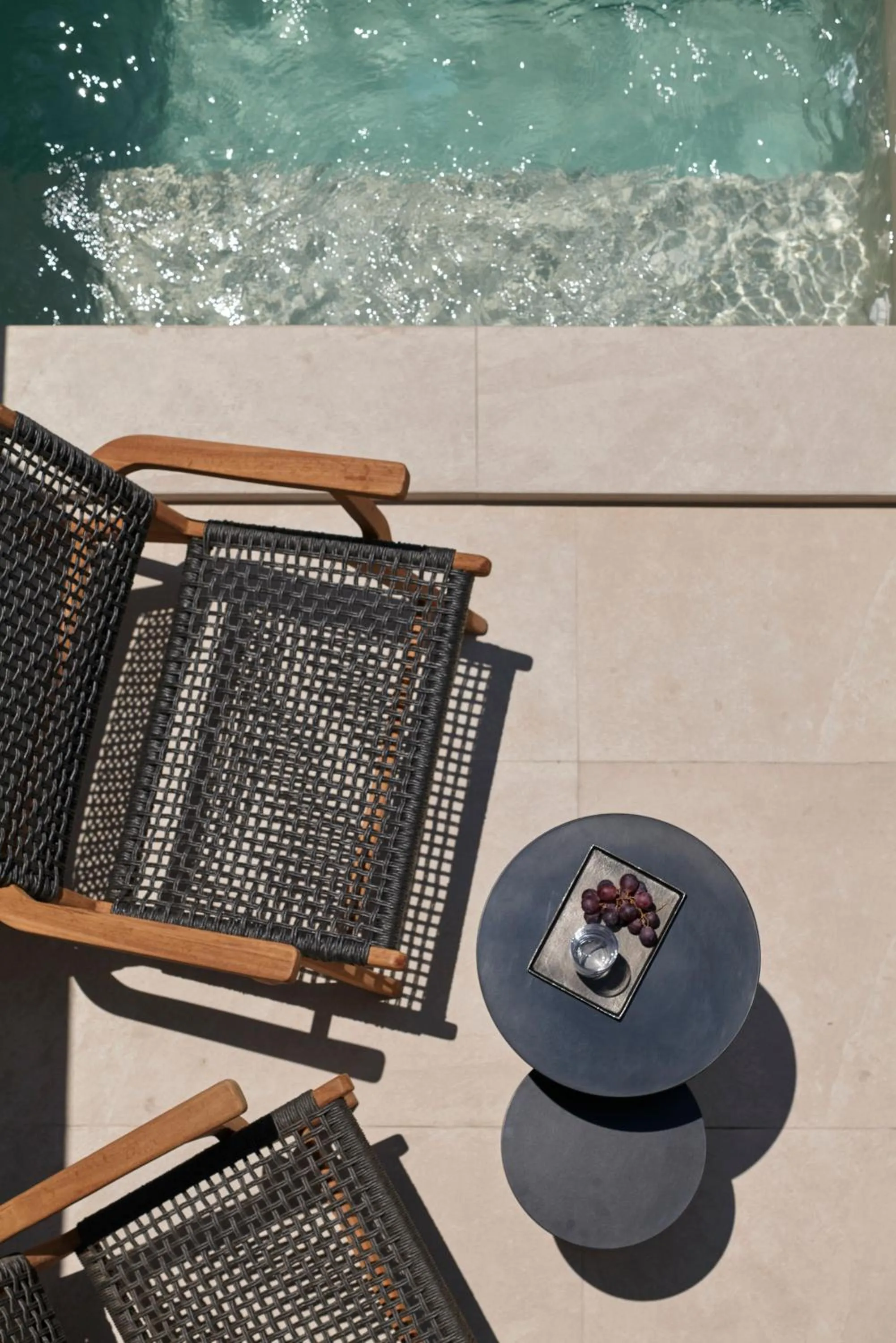 Day in Alaso Design Suites