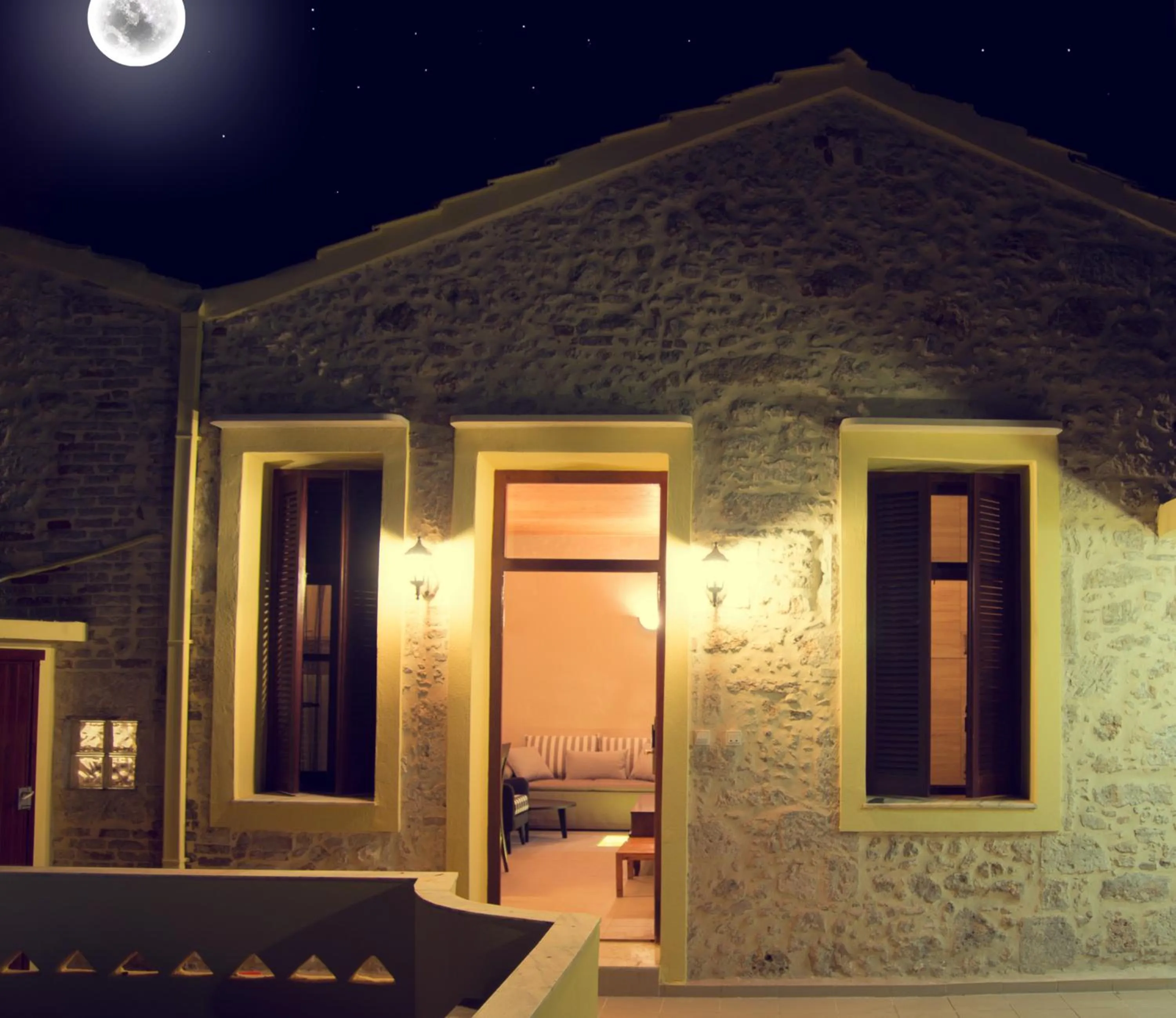 Facade/entrance in Porto Enetiko Suites