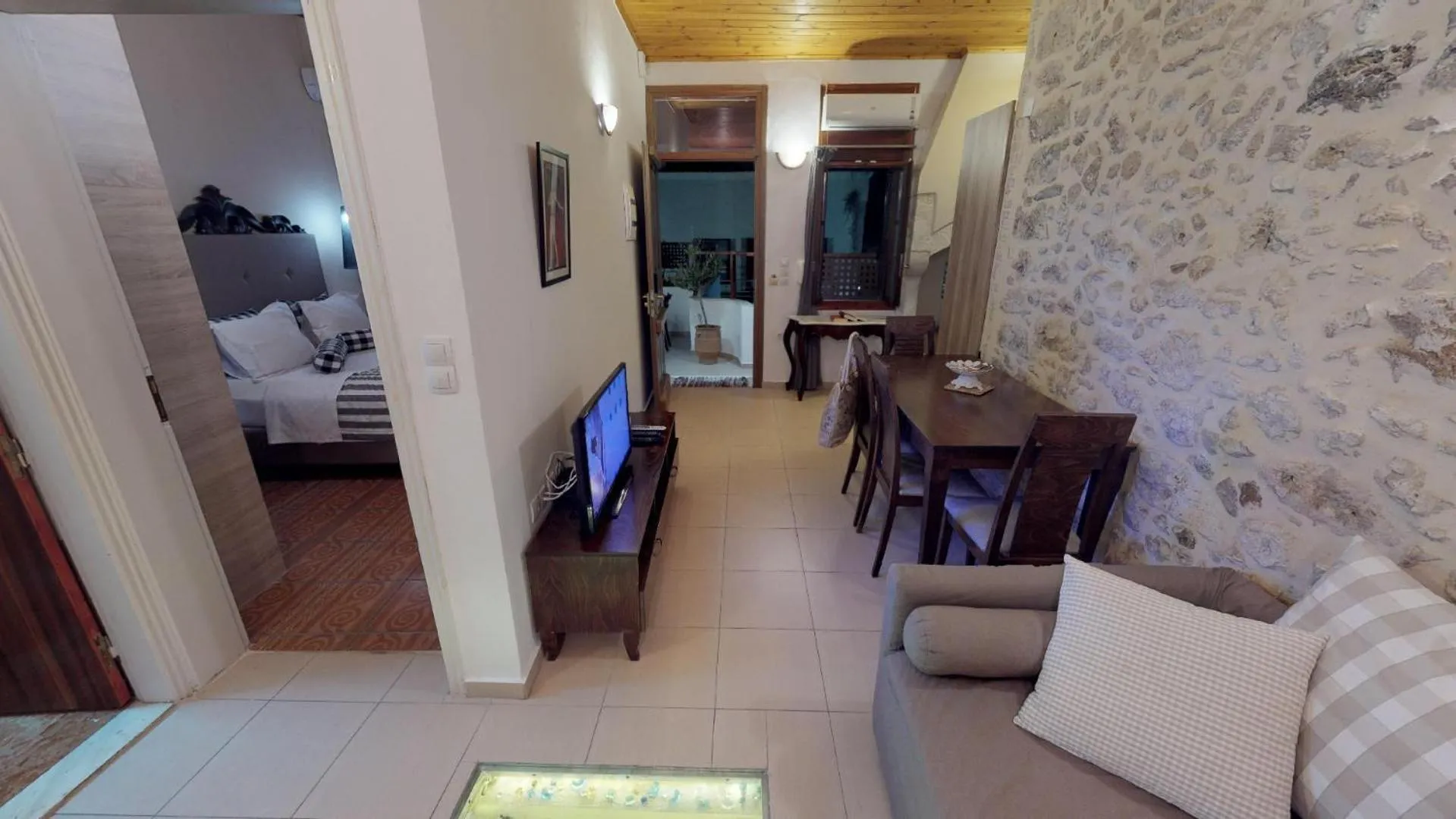 Bed in Porto Enetiko Suites