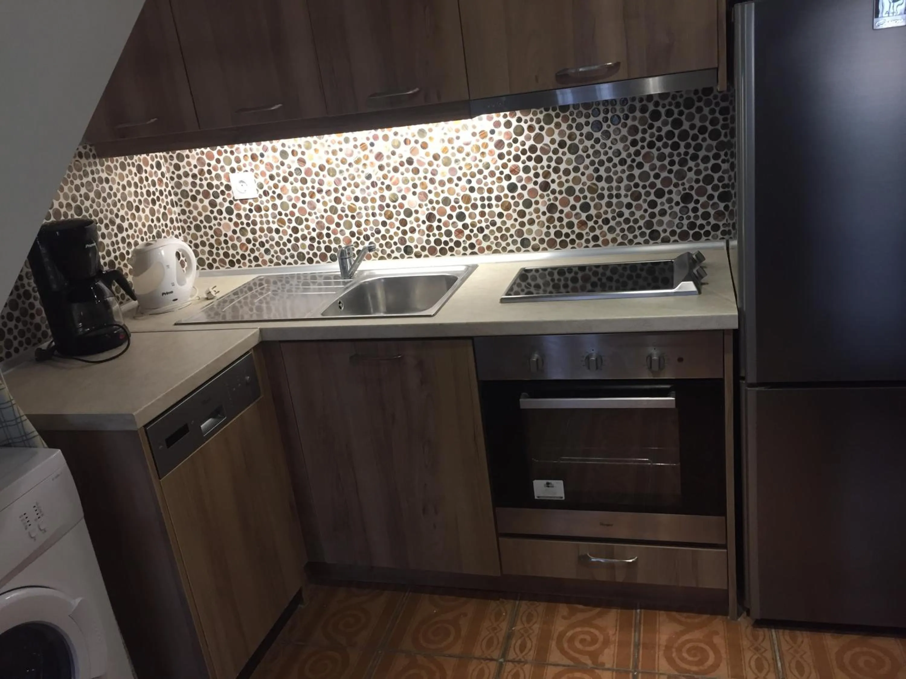 Coffee/tea facilities in Porto Enetiko Suites