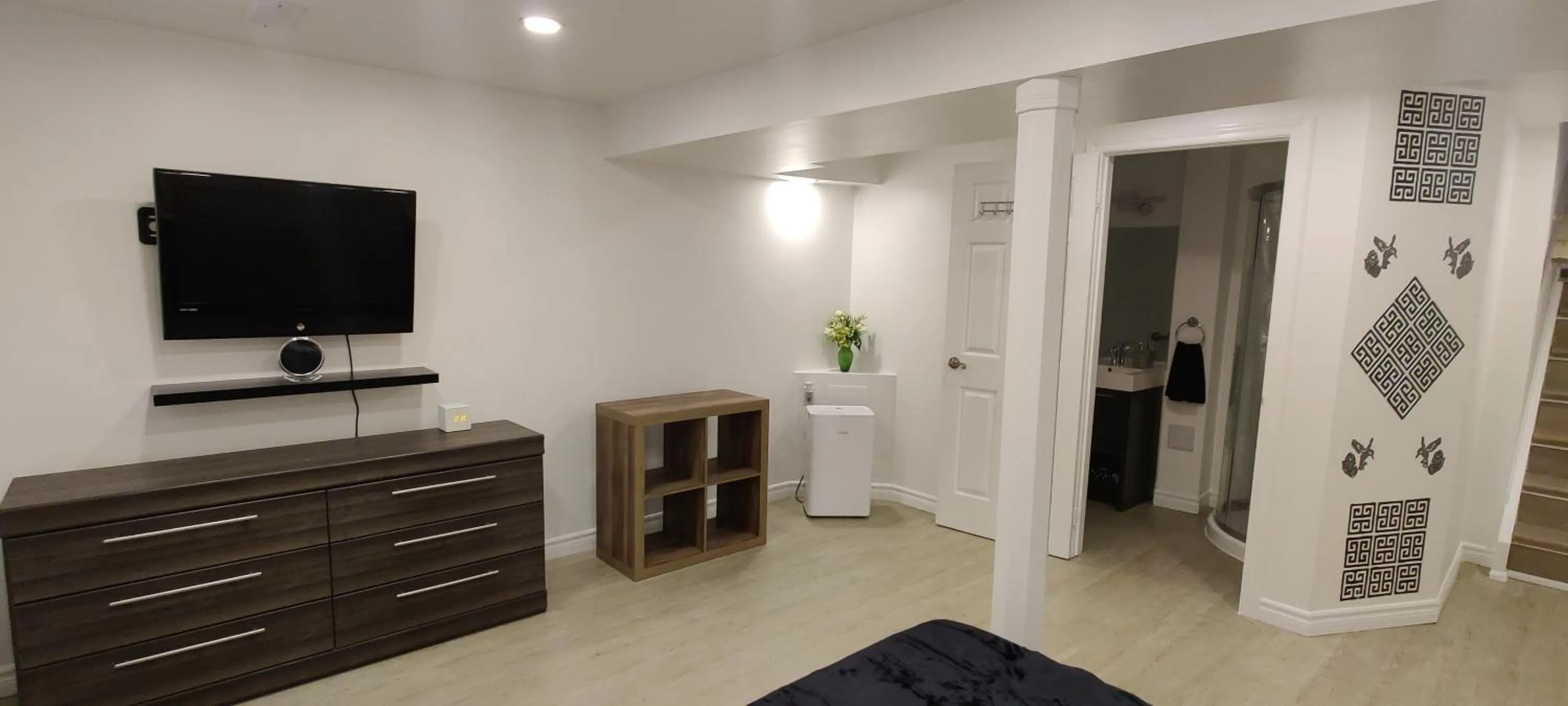 TV and multimedia in Lovely apartment house