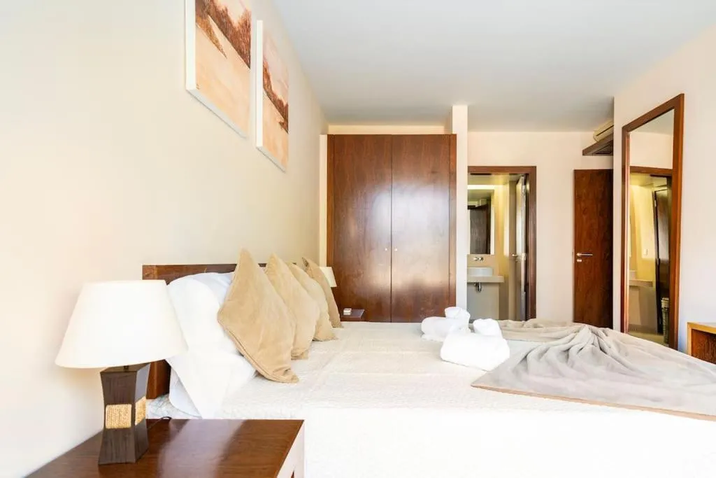 VIP, Bed in Herdade dos Salgados Harmonia