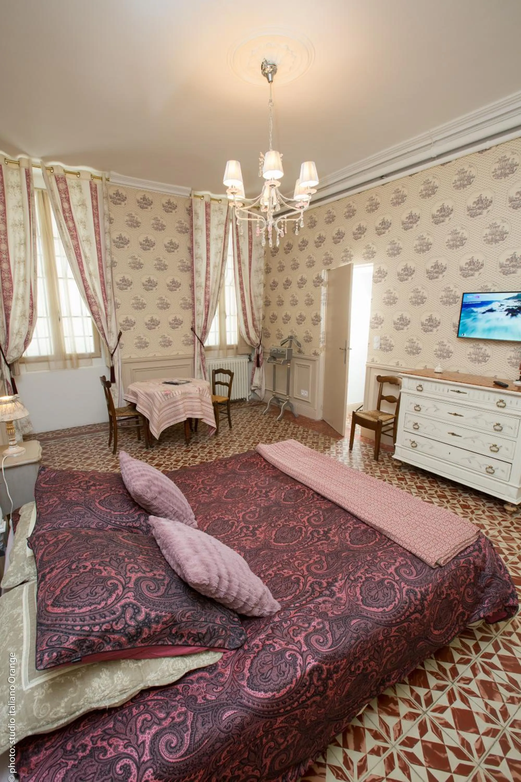 Bed in La Petite Saunerie