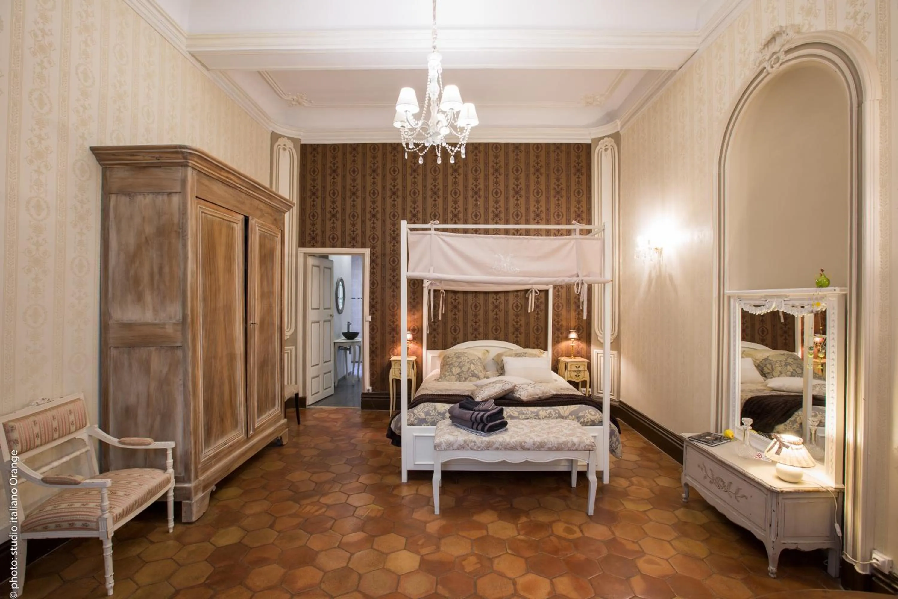 Bed in La Petite Saunerie