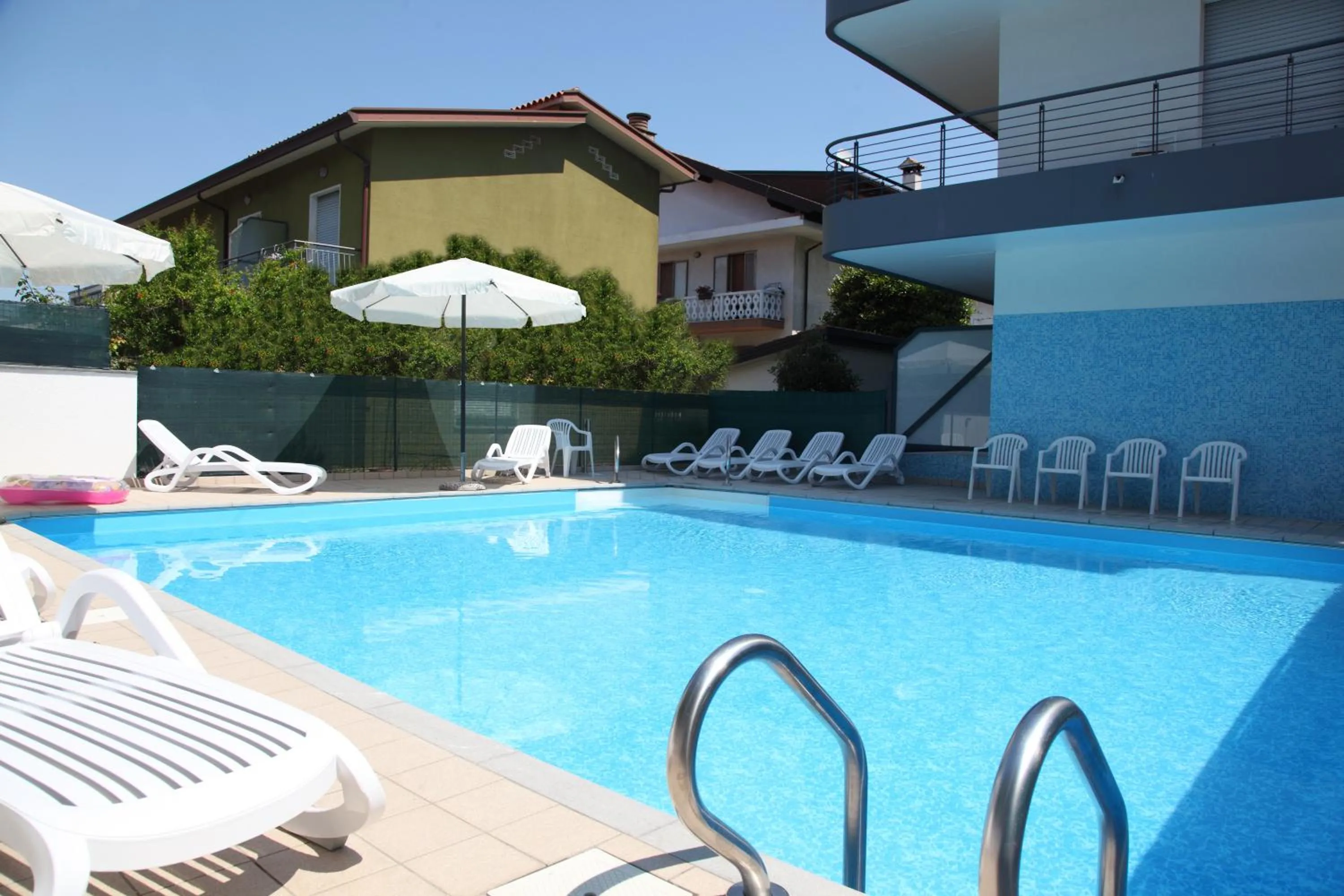 Swimming pool in Villa Bruna