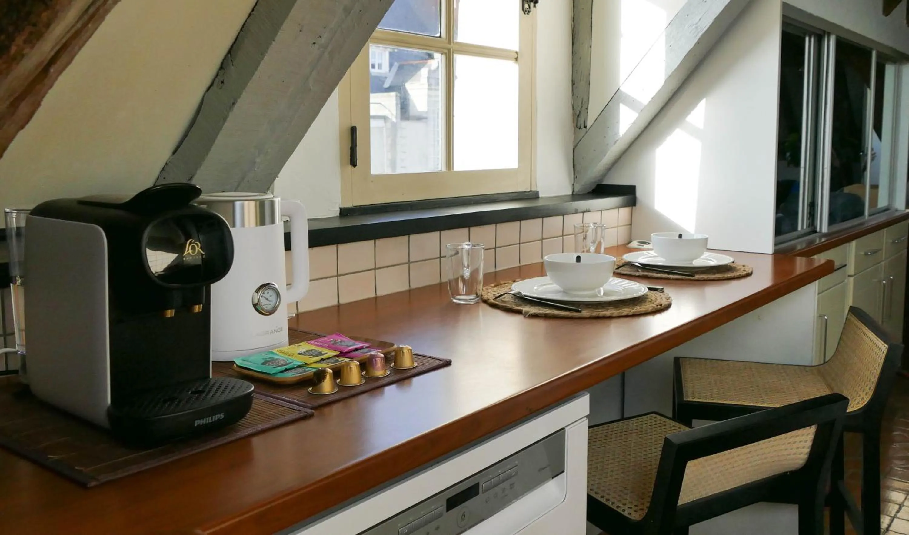 Kitchen or kitchenette in Suite Toussaint - Calme & Authentique