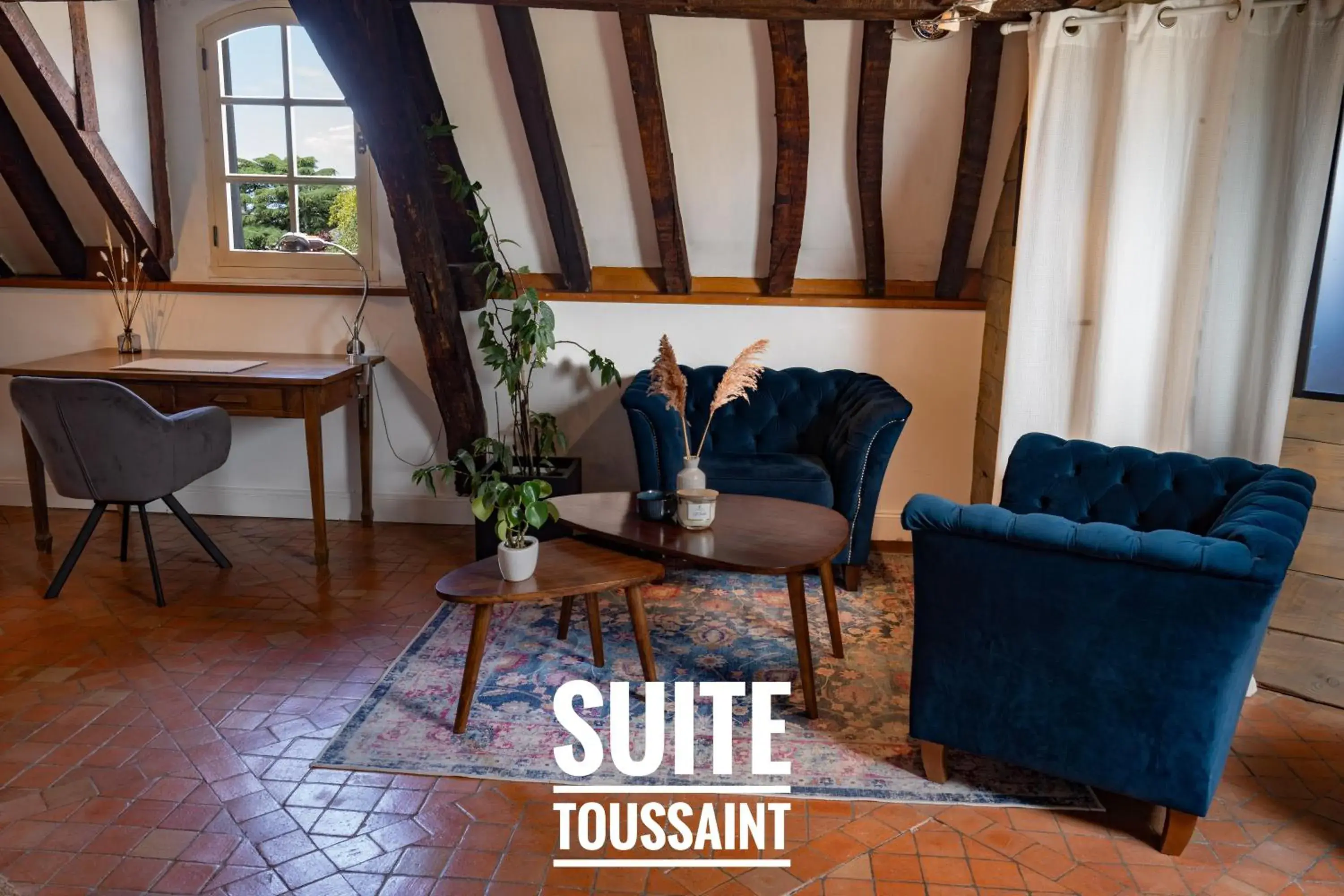 Suite Toussaint - Calme & Authentique Suite Toussaint - Calme & Authentique