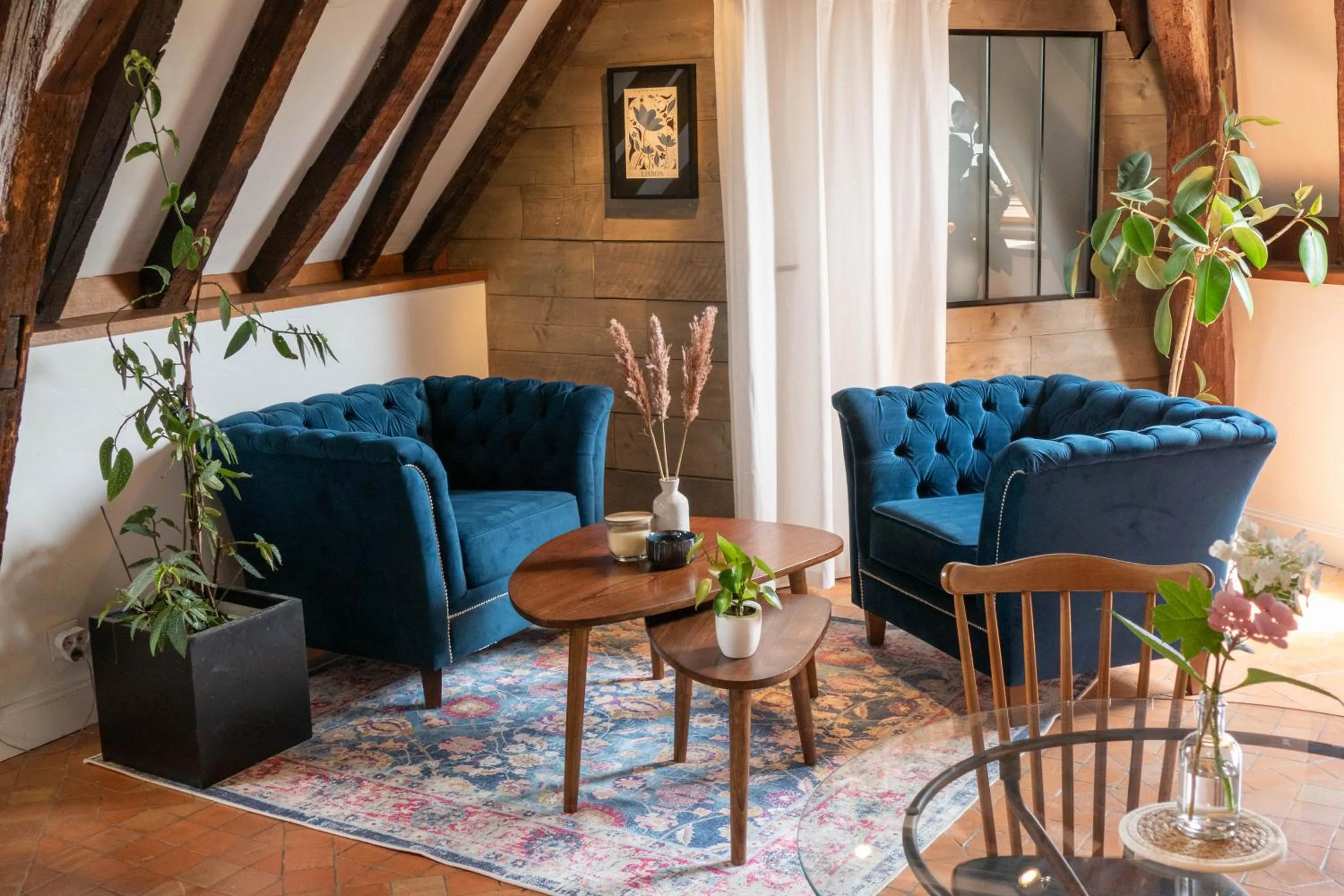 Living room in Suite Toussaint - Calme & Authentique