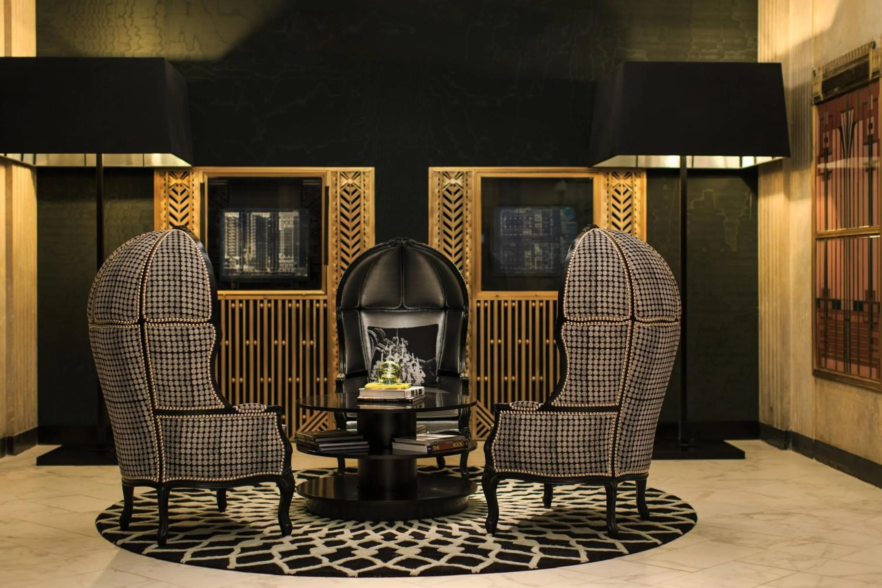 Lobby or reception in Renaissance Cincinnati Downtown Hotel