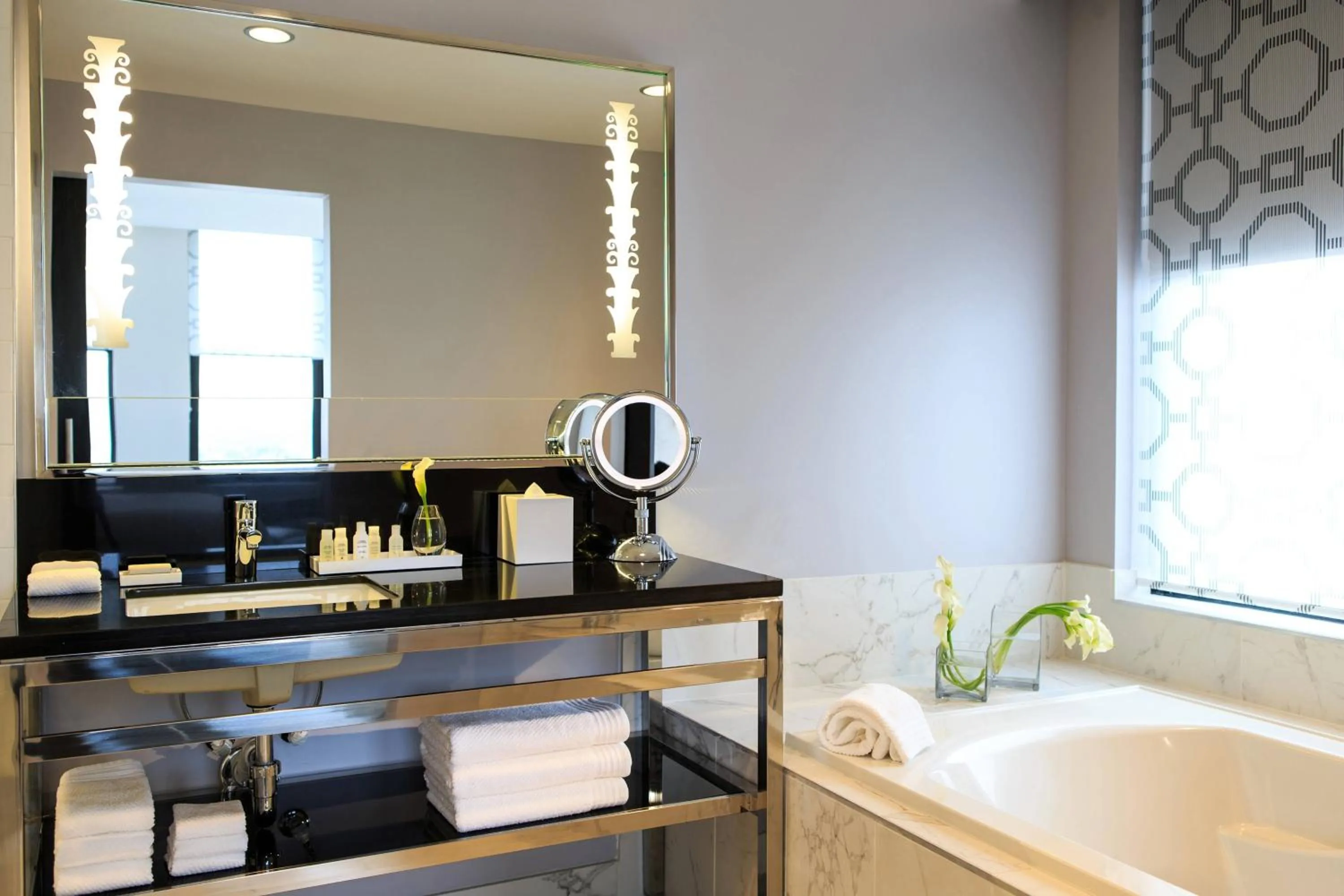 Bathroom in Renaissance Cincinnati Downtown Hotel