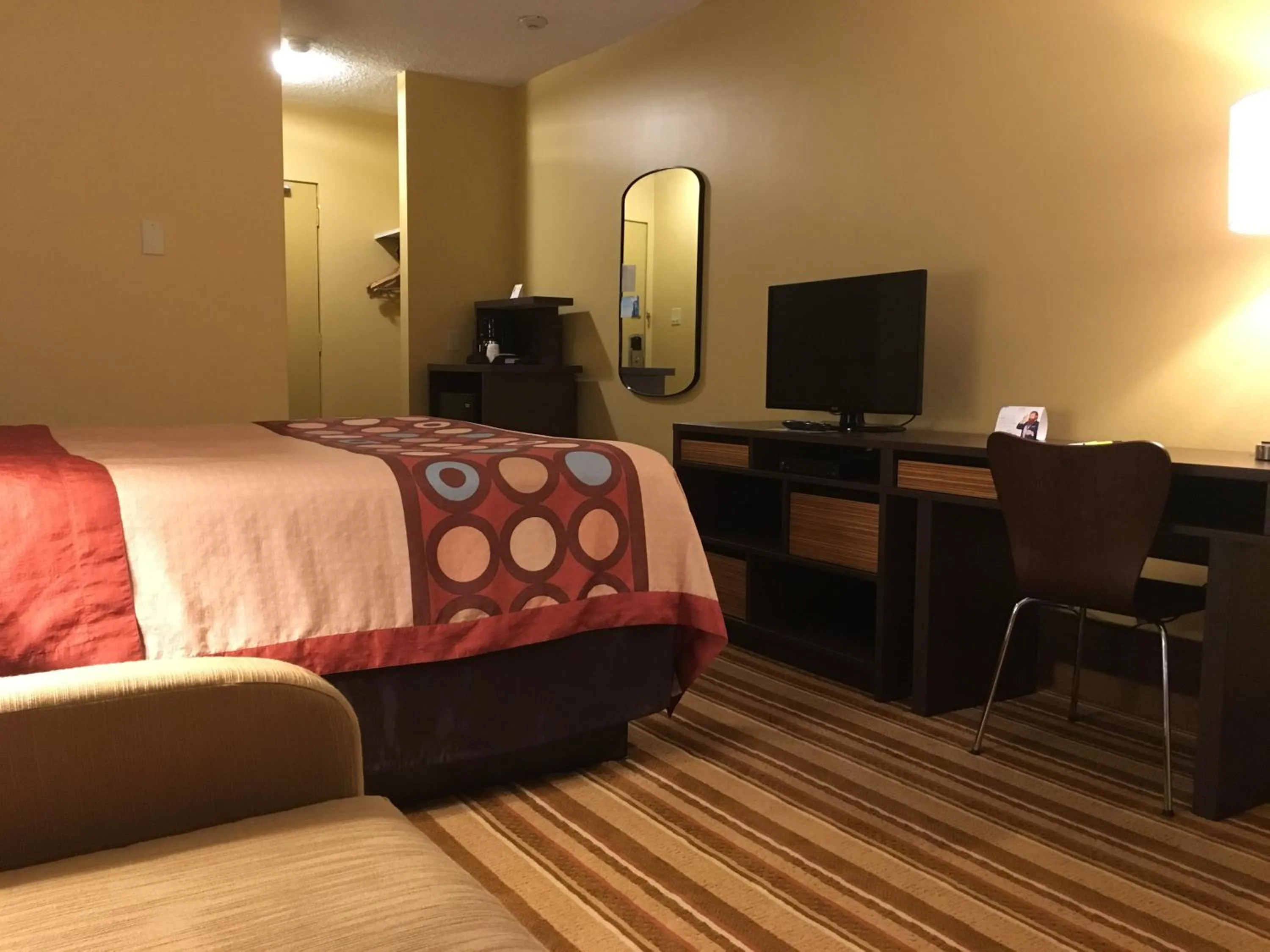 Decorative detail in Super 8 by Wyndham Thunder Bay