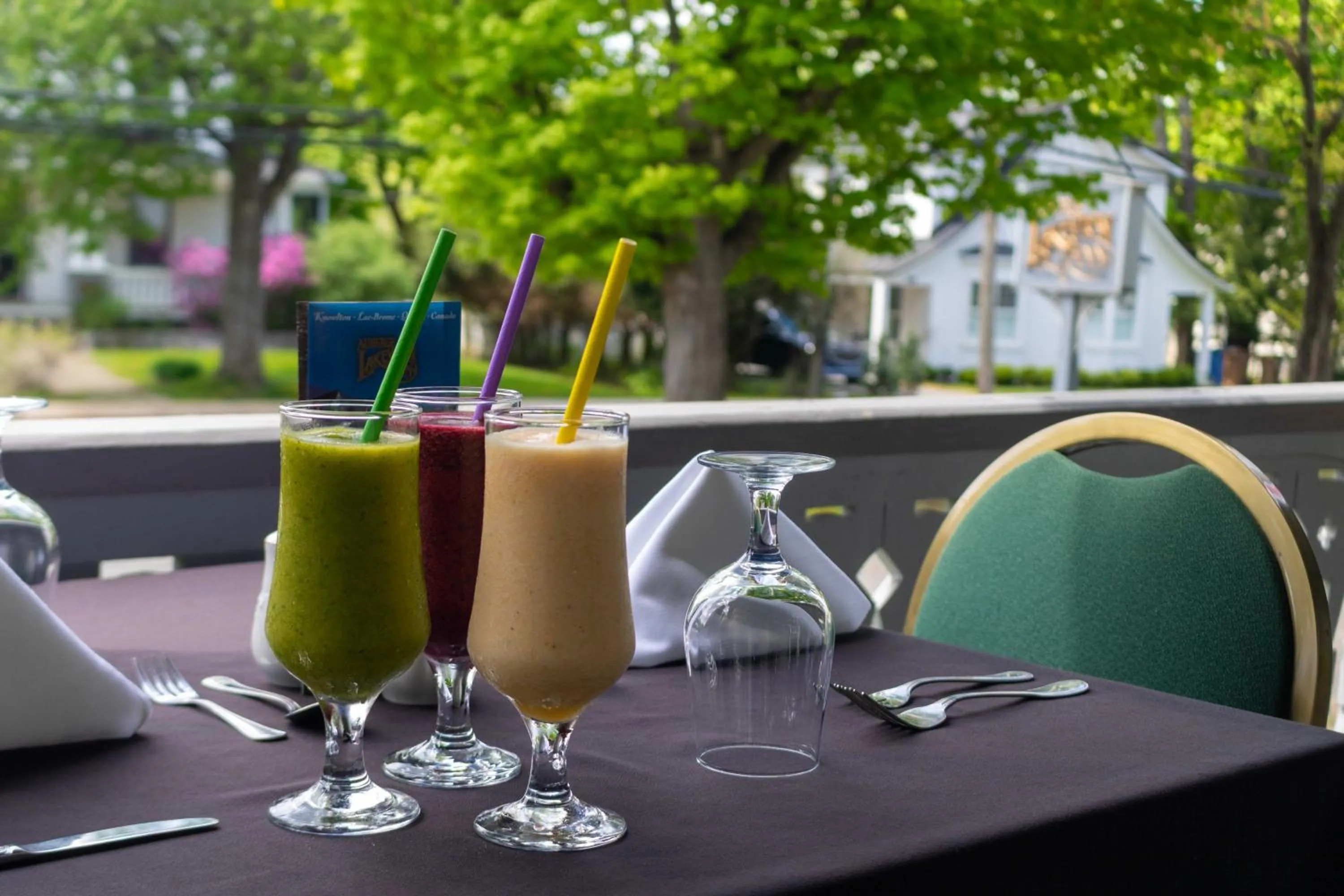 Restaurant/places to eat in Auberge Lakeview Inn