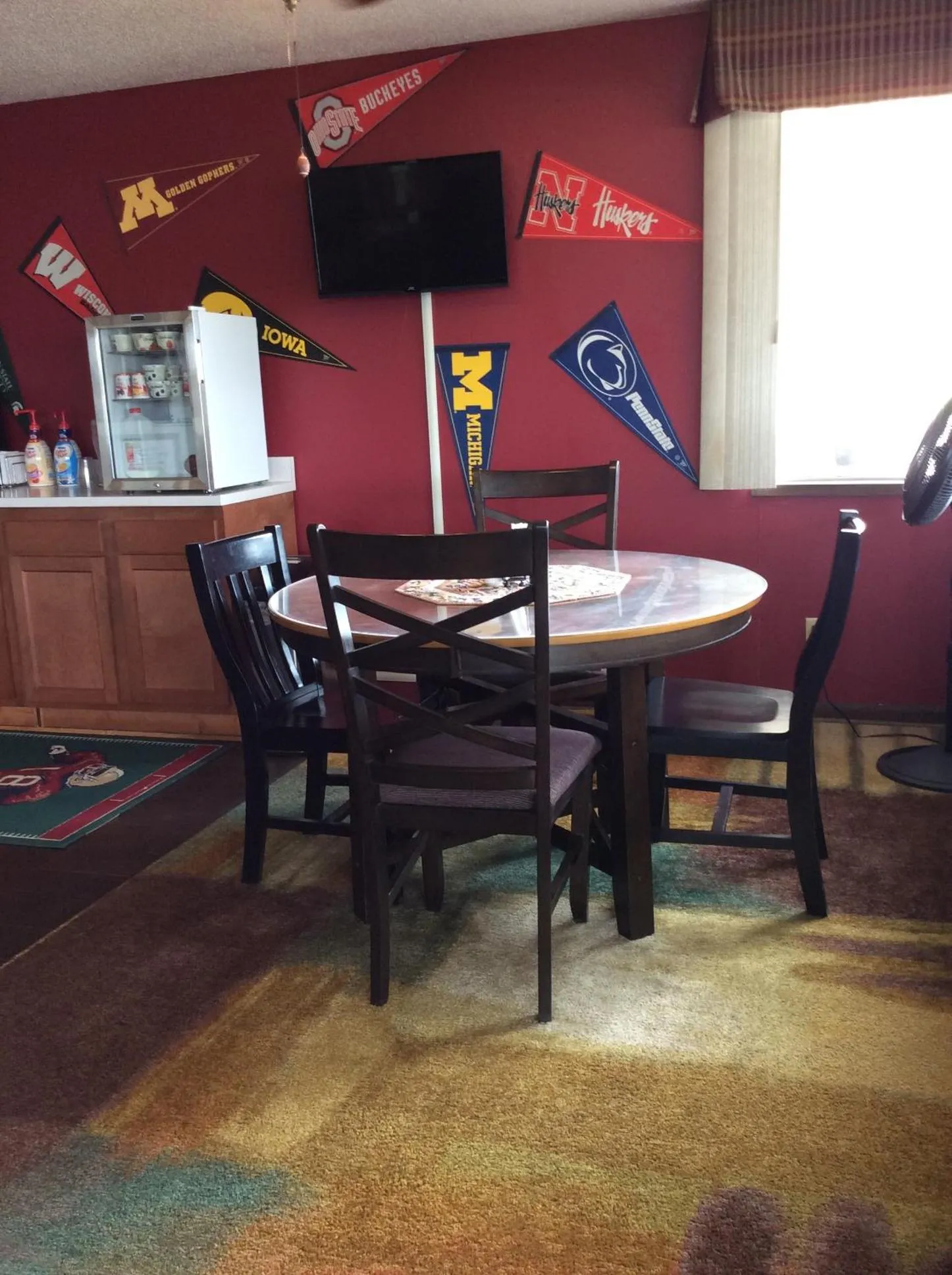 Dining area in Sports Club Motel