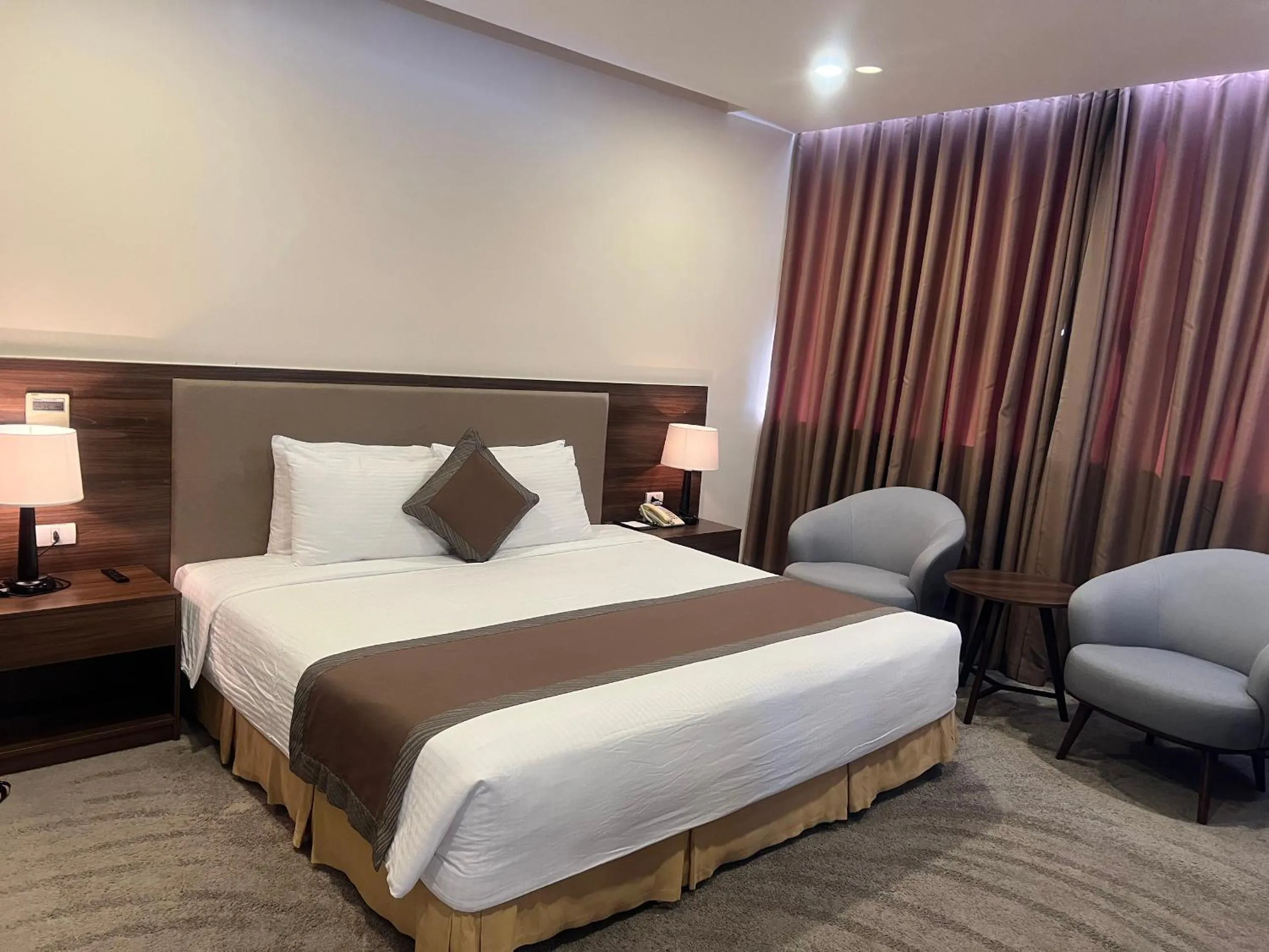 Bedroom, Bed in Mường Thanh Grand Dien Bien Phu Hotel