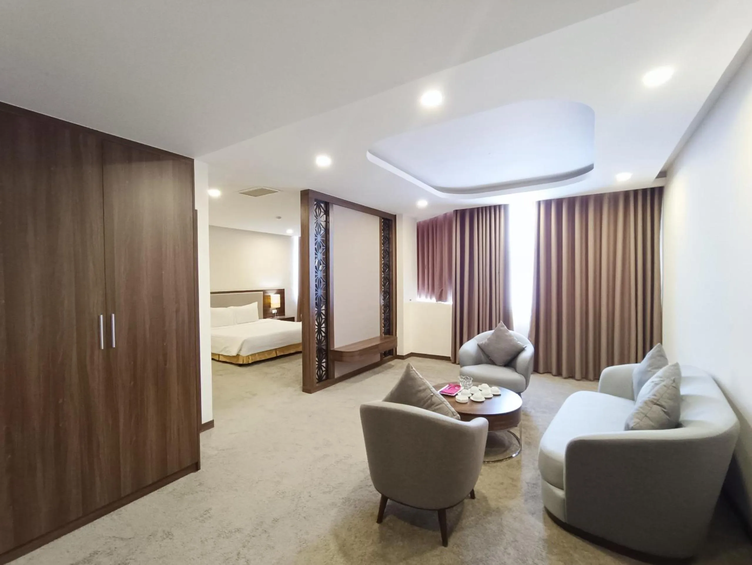 Living room, Bed in Mường Thanh Grand Dien Bien Phu Hotel