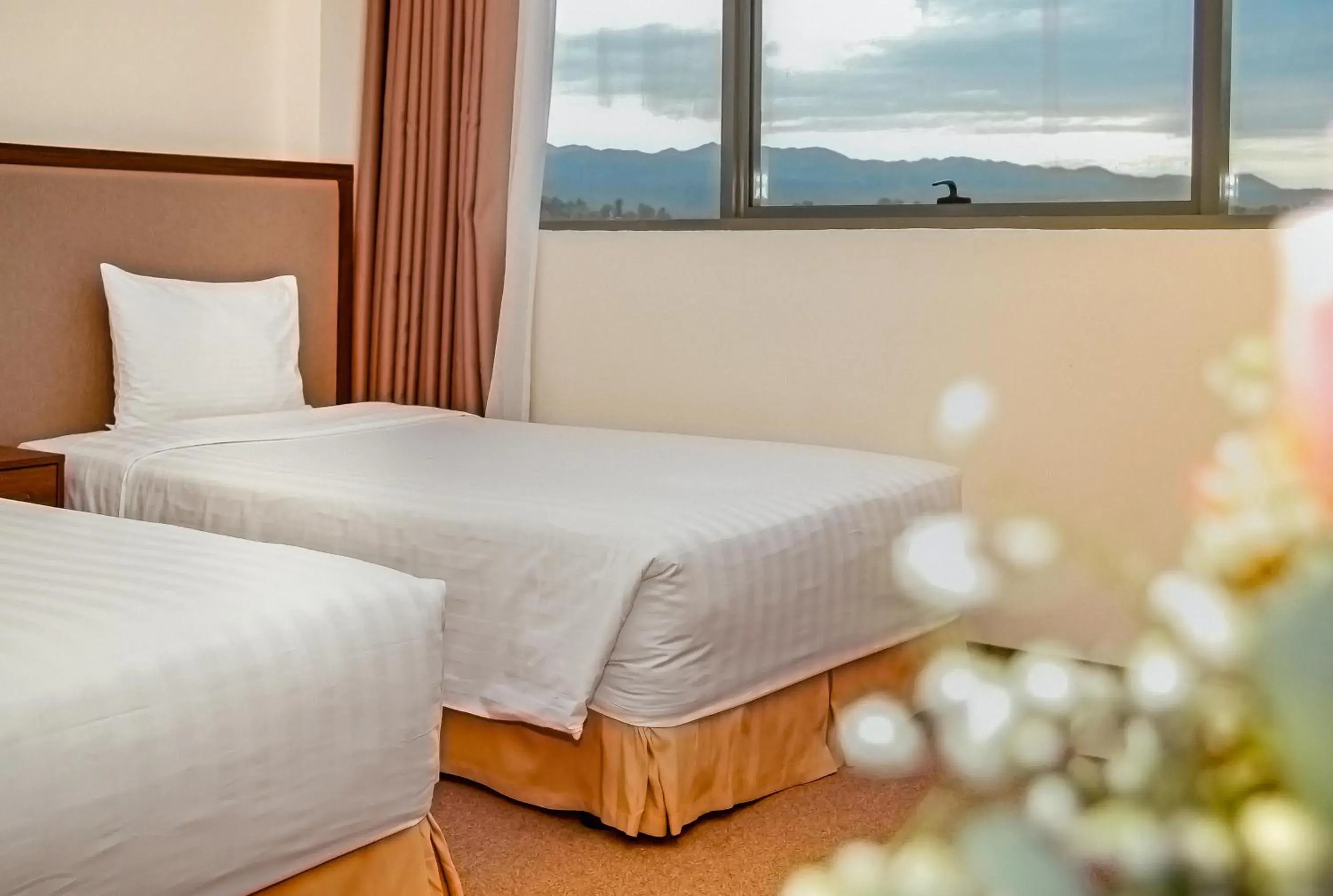 Deluxe Twin Room in Mường Thanh Grand Dien Bien Phu Hotel Deluxe Twin Room in Mường Thanh Grand Dien Bien Phu Hotel