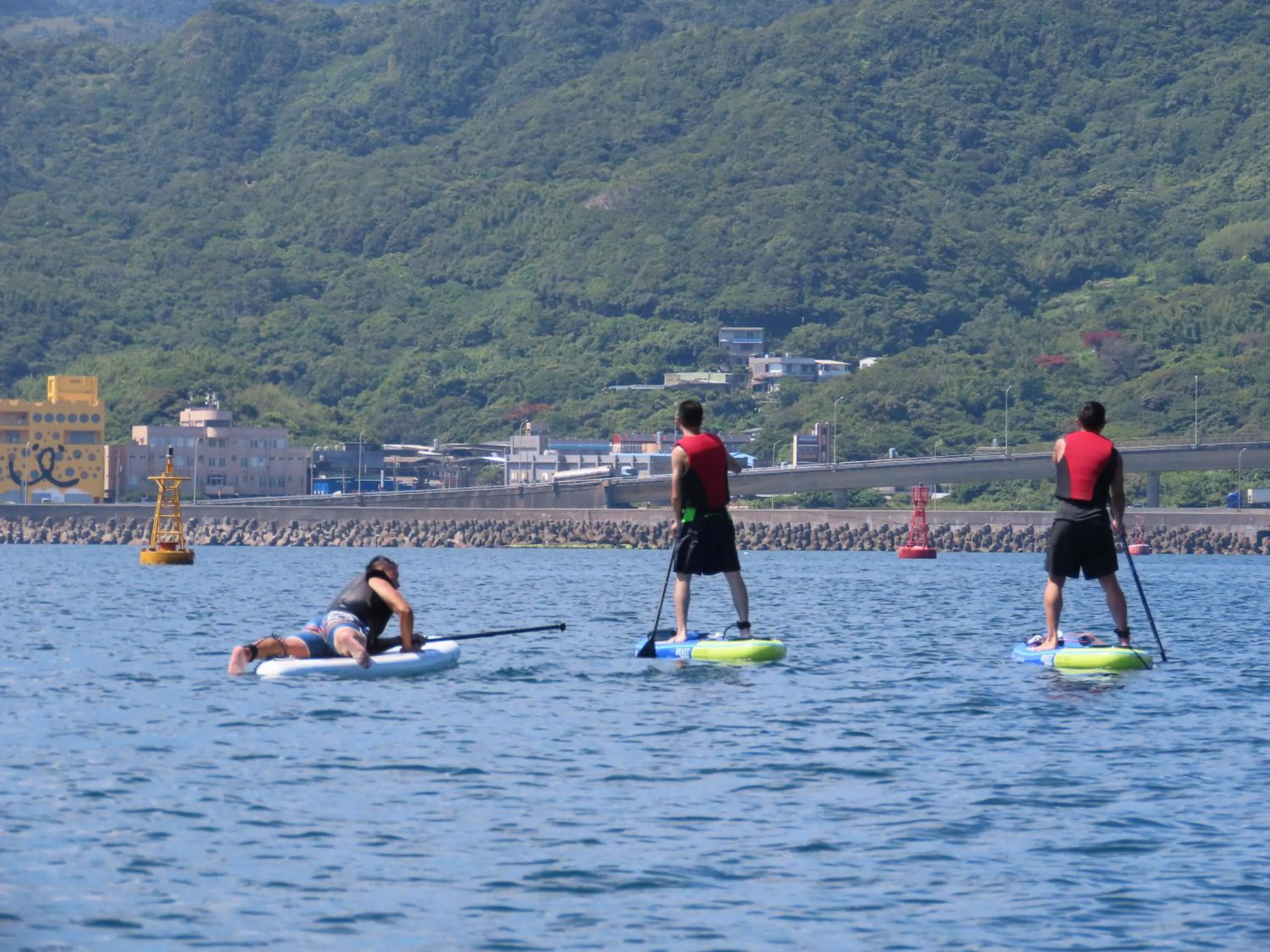 Canoeing in On My Way Jiufen Hostel 途中九份青旅民宿