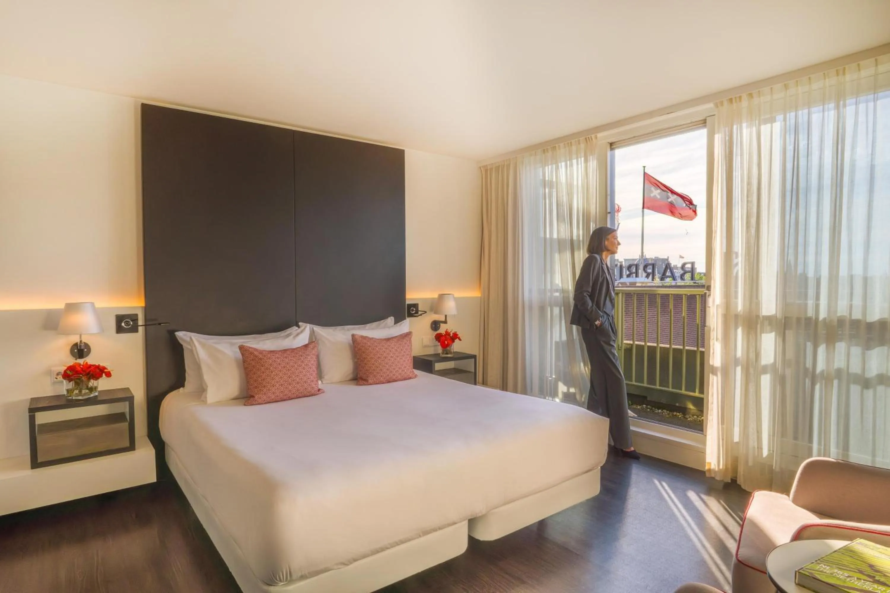 Bedroom, Bed in NH Collection Amsterdam Barbizon Palace