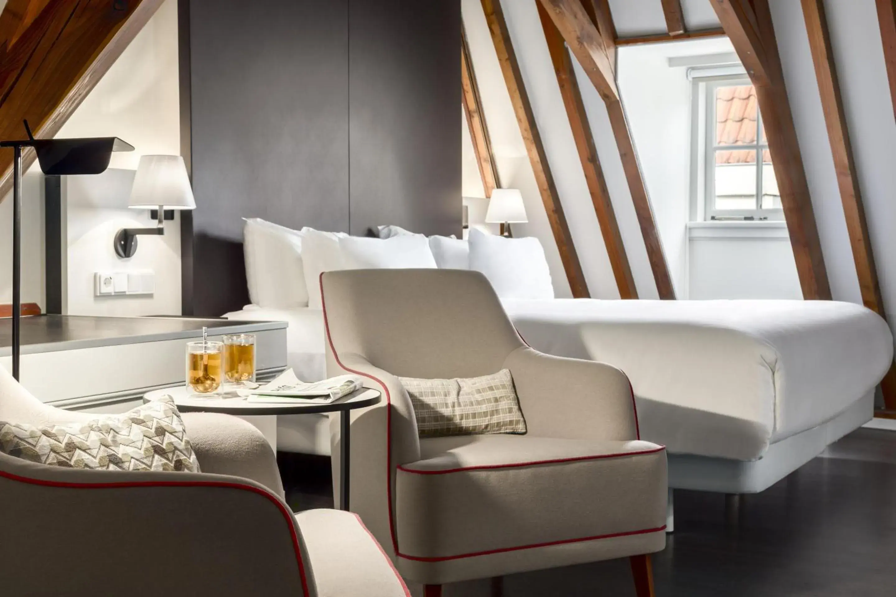 Bedroom, Bed in NH Collection Amsterdam Barbizon Palace Bedroom, Bed in NH Collection Amsterdam Barbizon Palace