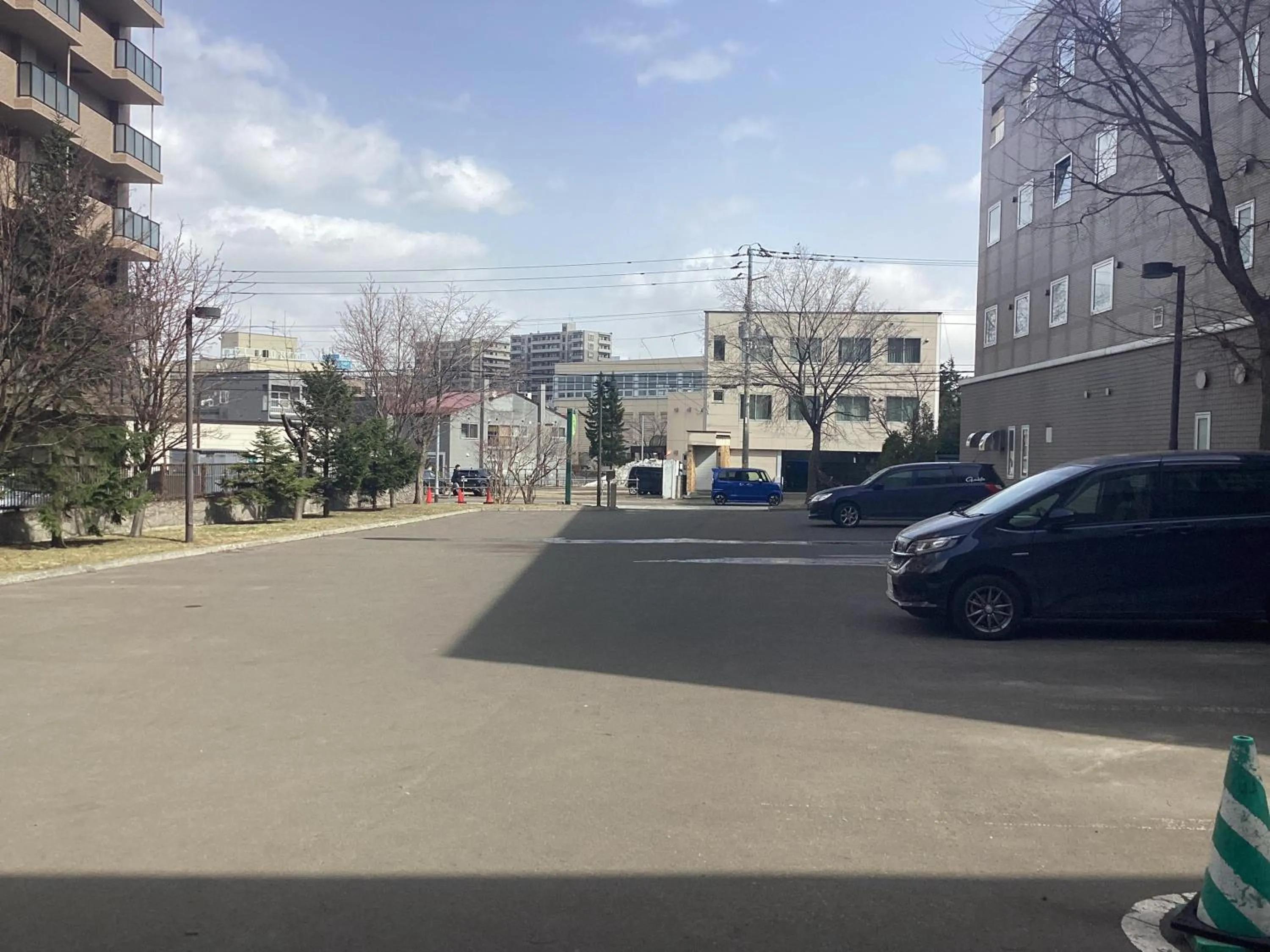 Parking in Sapporo International Youth Hostel
