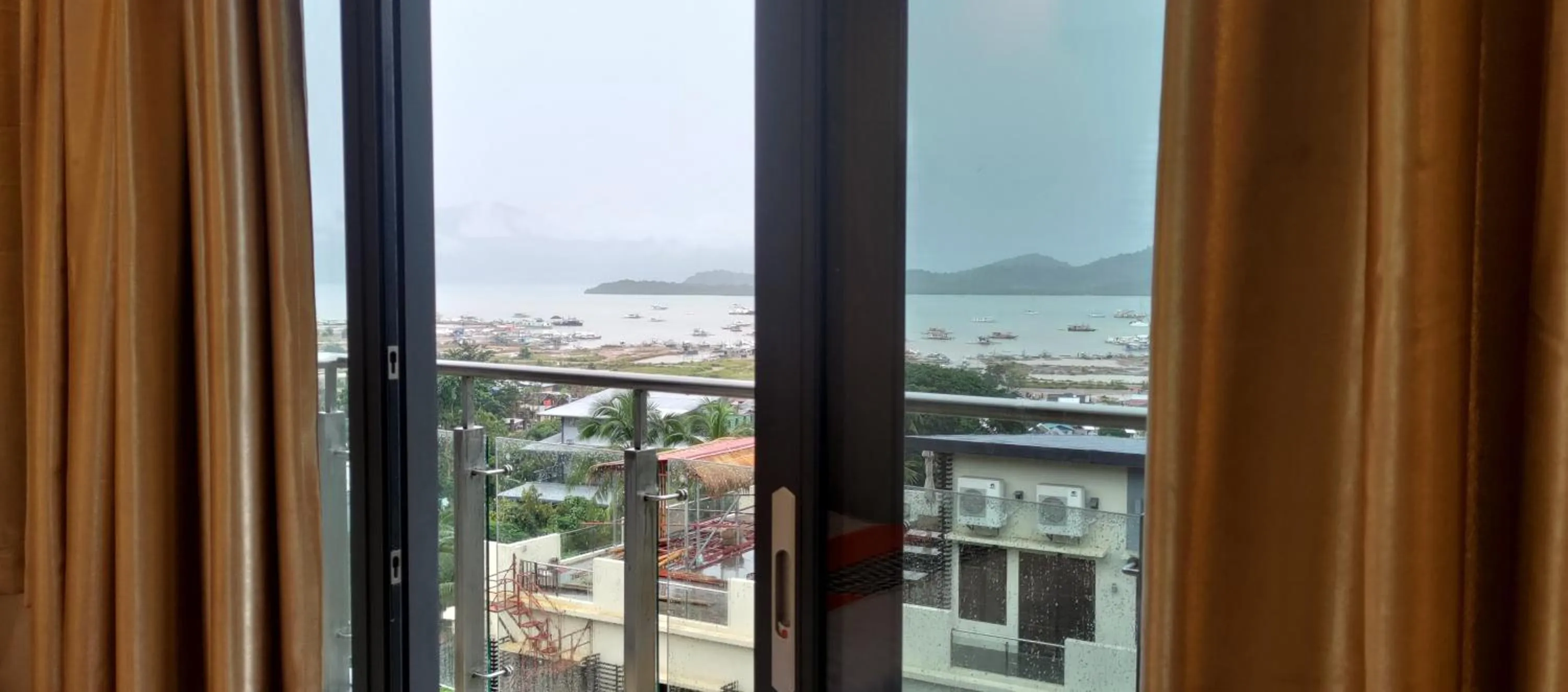 City view in Sky Garden Hotel